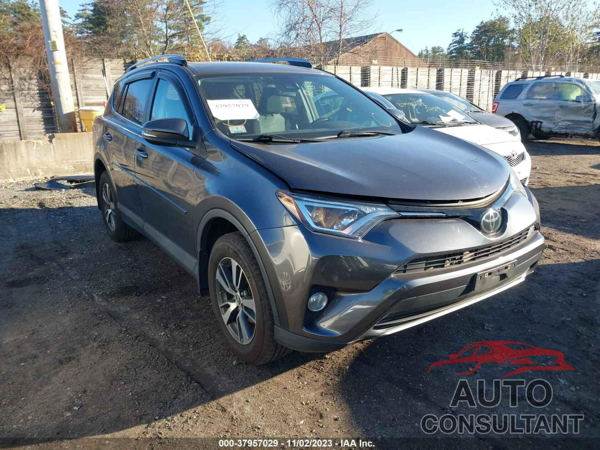 TOYOTA RAV4 2018 - 2T3RFREV9JW811257