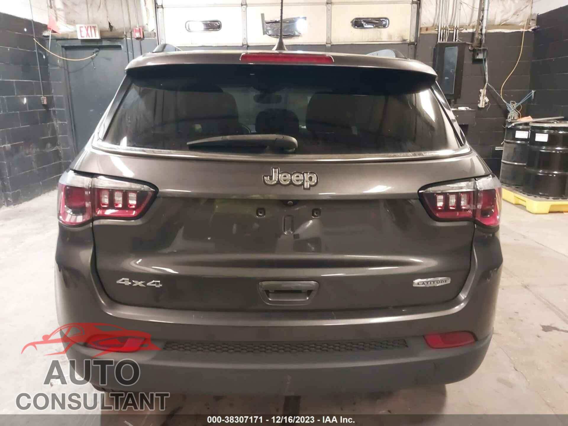 JEEP COMPASS 2019 - 3C4NJDBB3KT839056