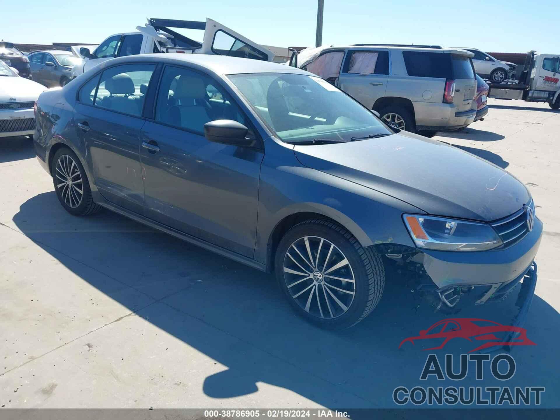 VOLKSWAGEN JETTA 2016 - 3VWD17AJ5GM393027