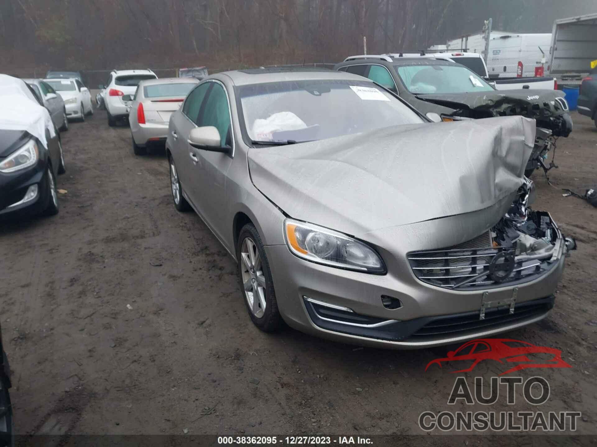 VOLVO S60 2016 - YV1612TK8G2412806