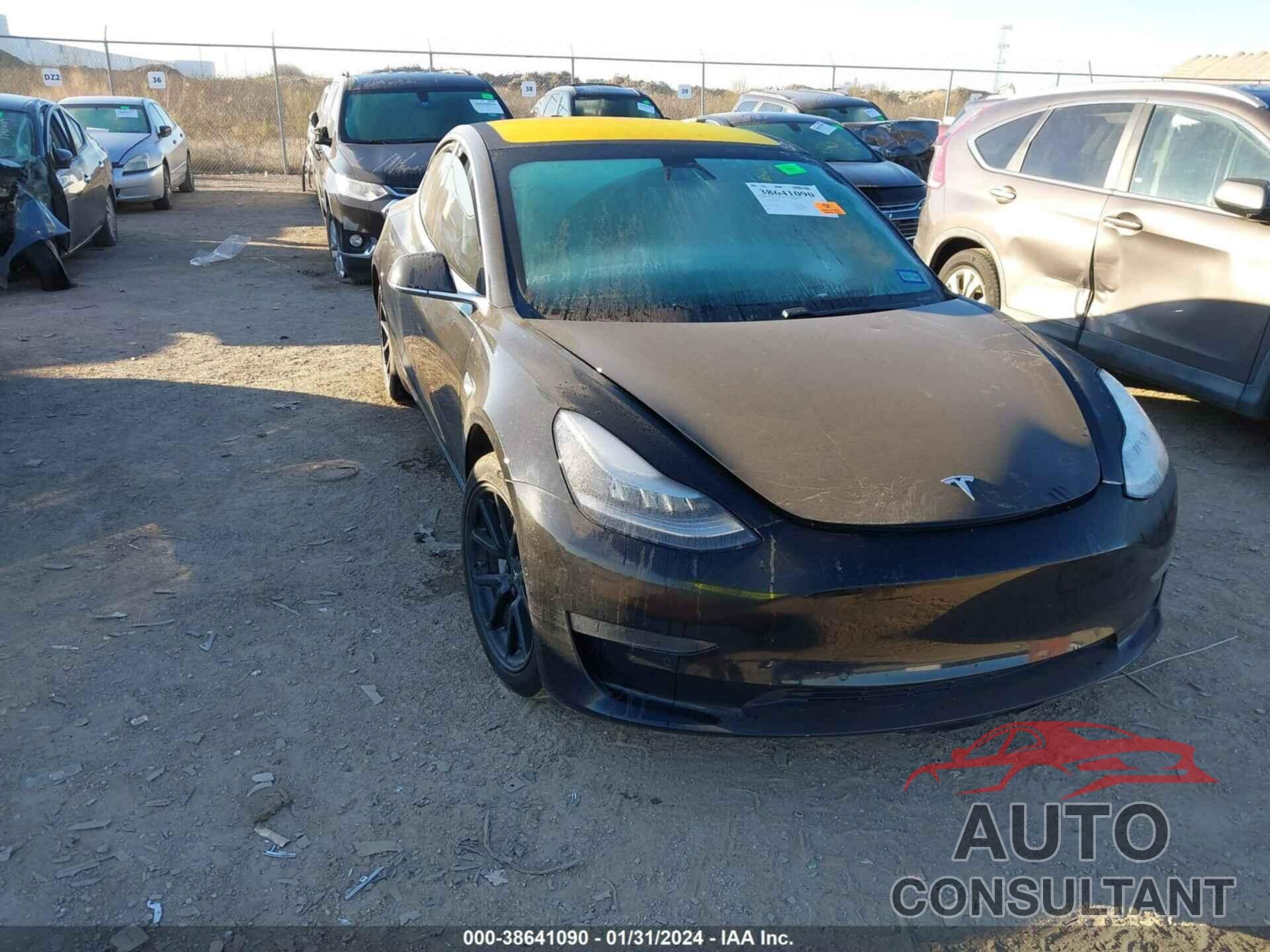 TESLA MODEL 3 2019 - 5YJ3E1EB5KF192308