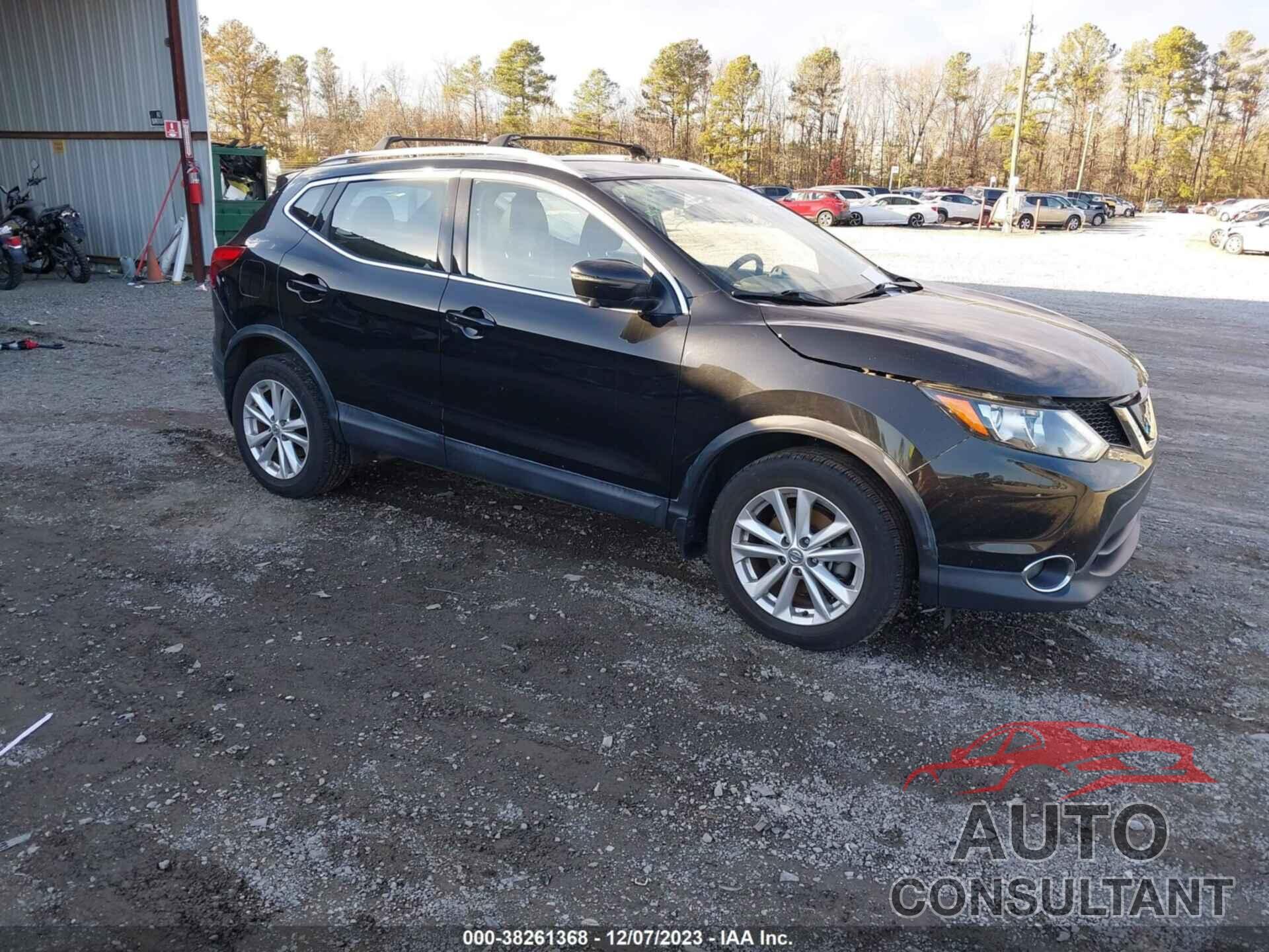 NISSAN ROGUE SPORT 2018 - JN1BJ1CR3JW283937