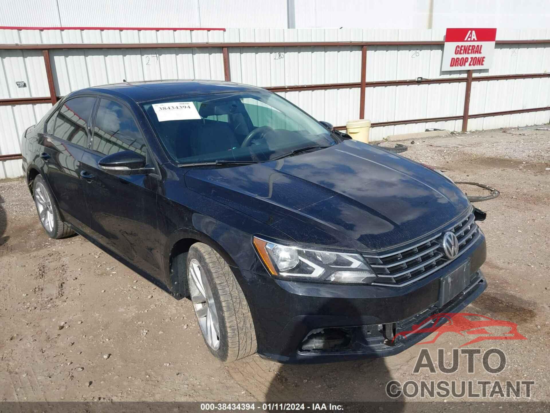 VOLKSWAGEN PASSAT 2019 - 1VWLA7A32KC014282