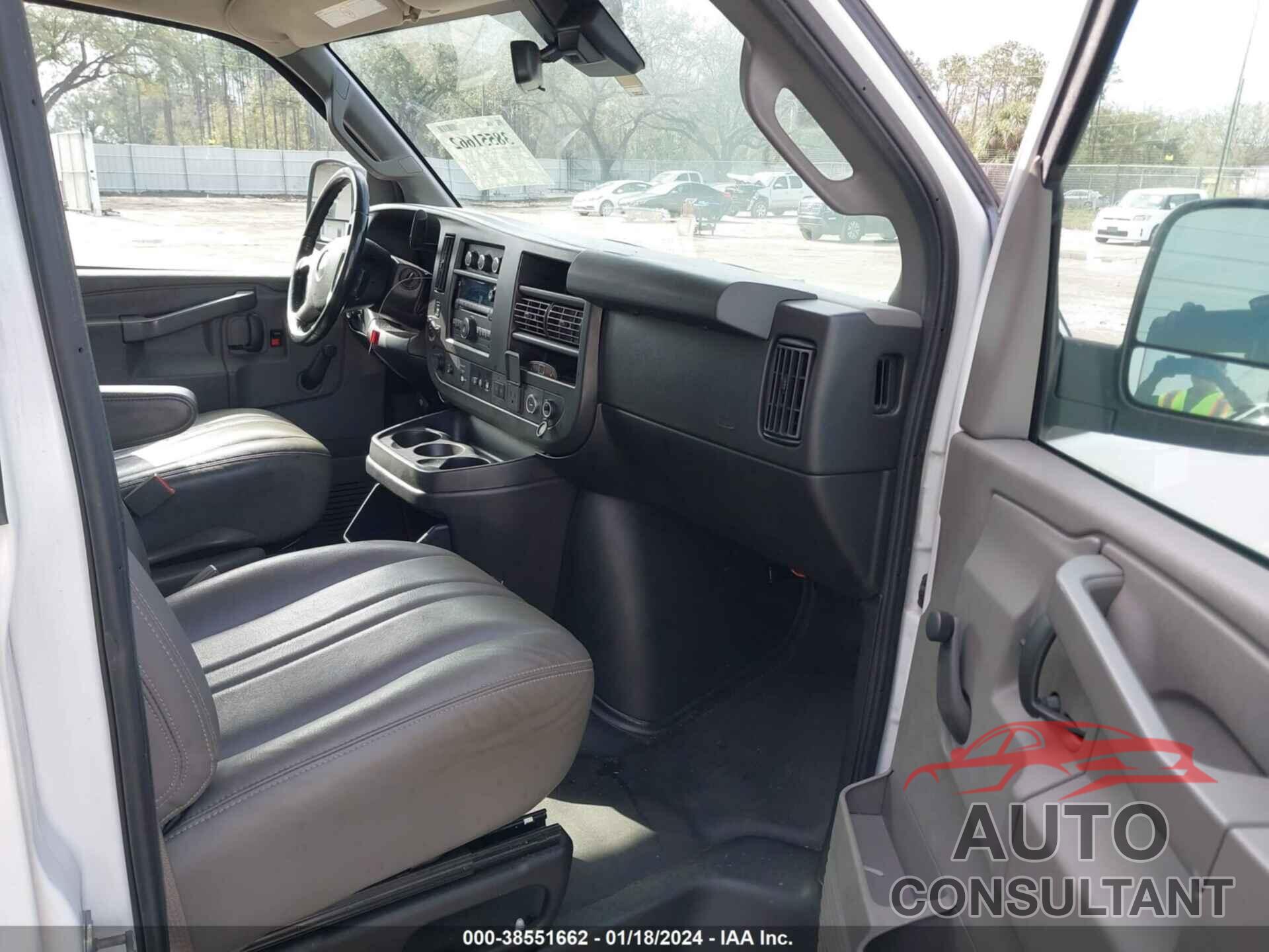 CHEVROLET EXPRESS CUTAWAY 2019 - 1GB0GRFP5K1183319