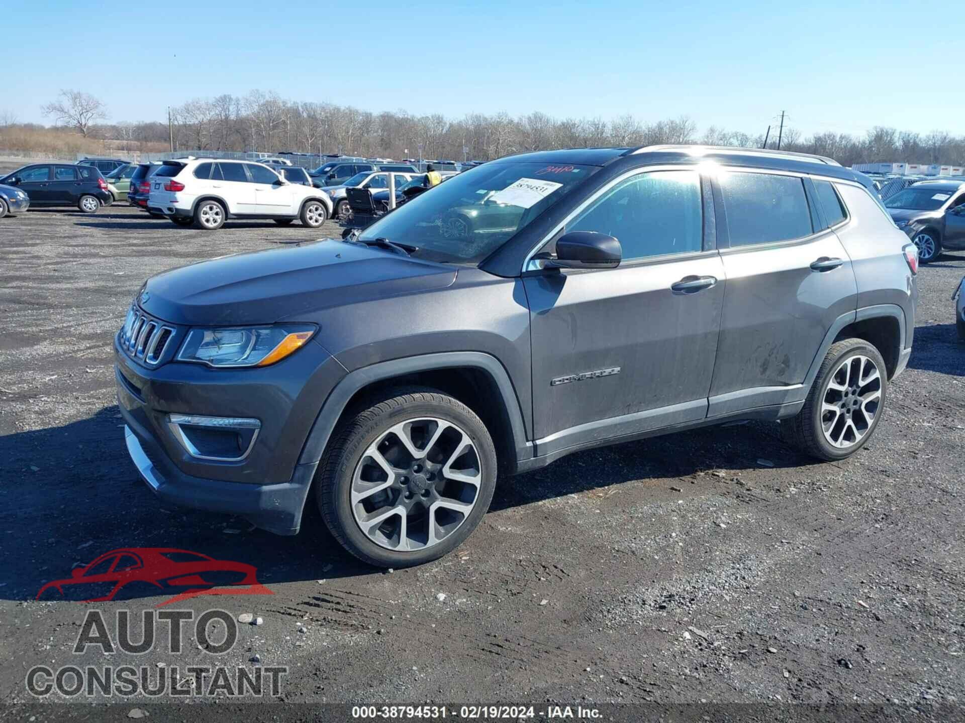 JEEP COMPASS 2018 - 3C4NJDCB6JT307040