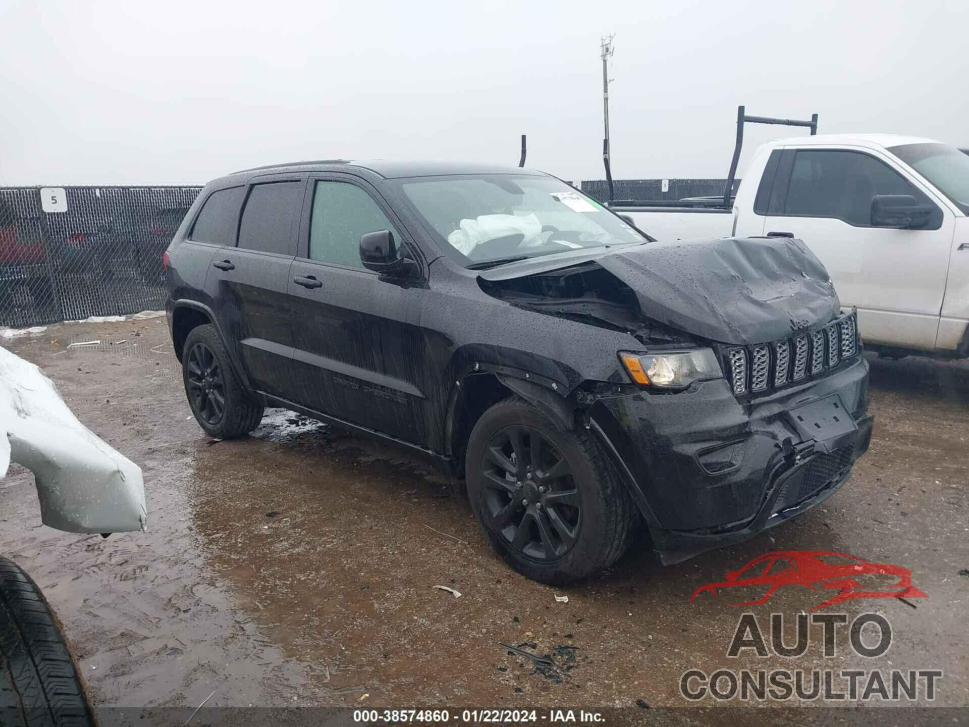 JEEP GRAND CHEROKEE 2018 - 1C4RJEAG5JC513127