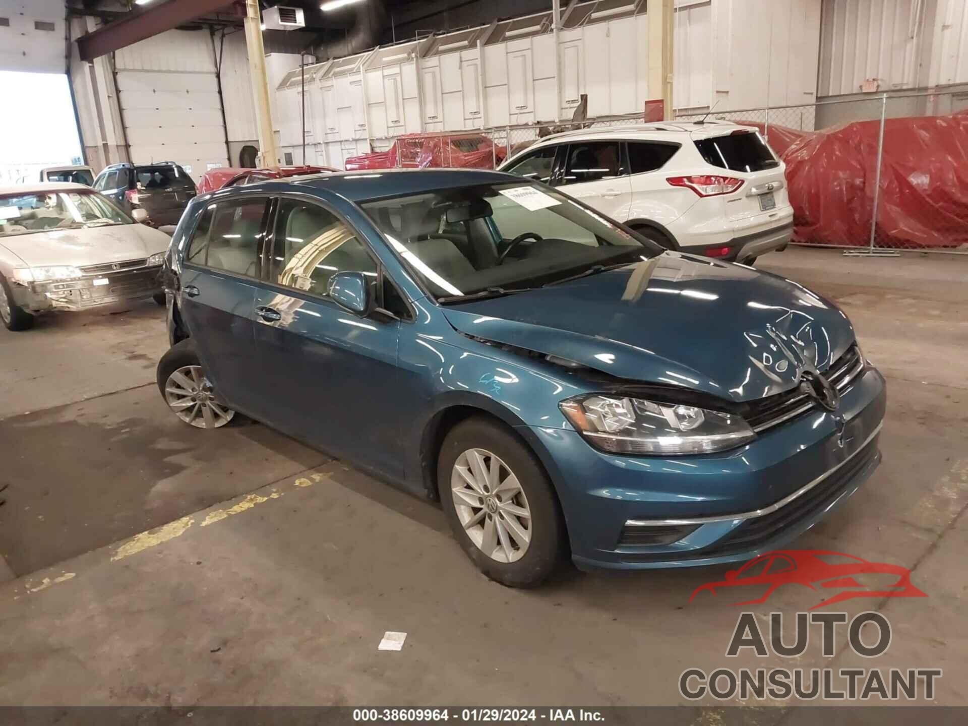 VOLKSWAGEN GOLF 2018 - 3VWG17AU2JM254844