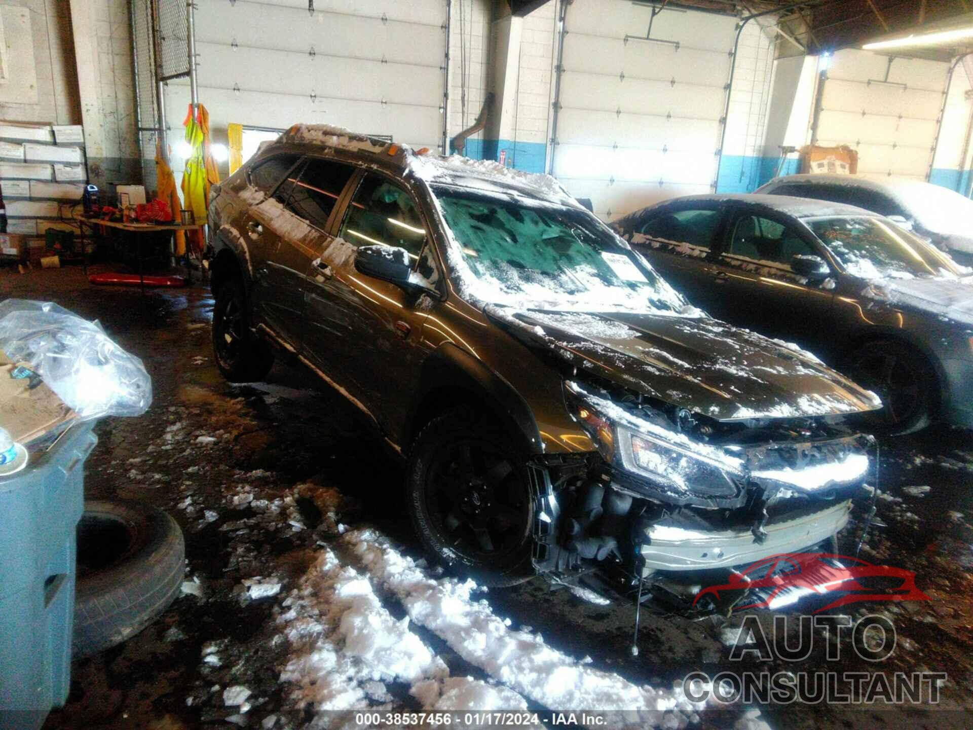 SUBARU OUTBACK 2022 - 4S4BTGUD5N3210004