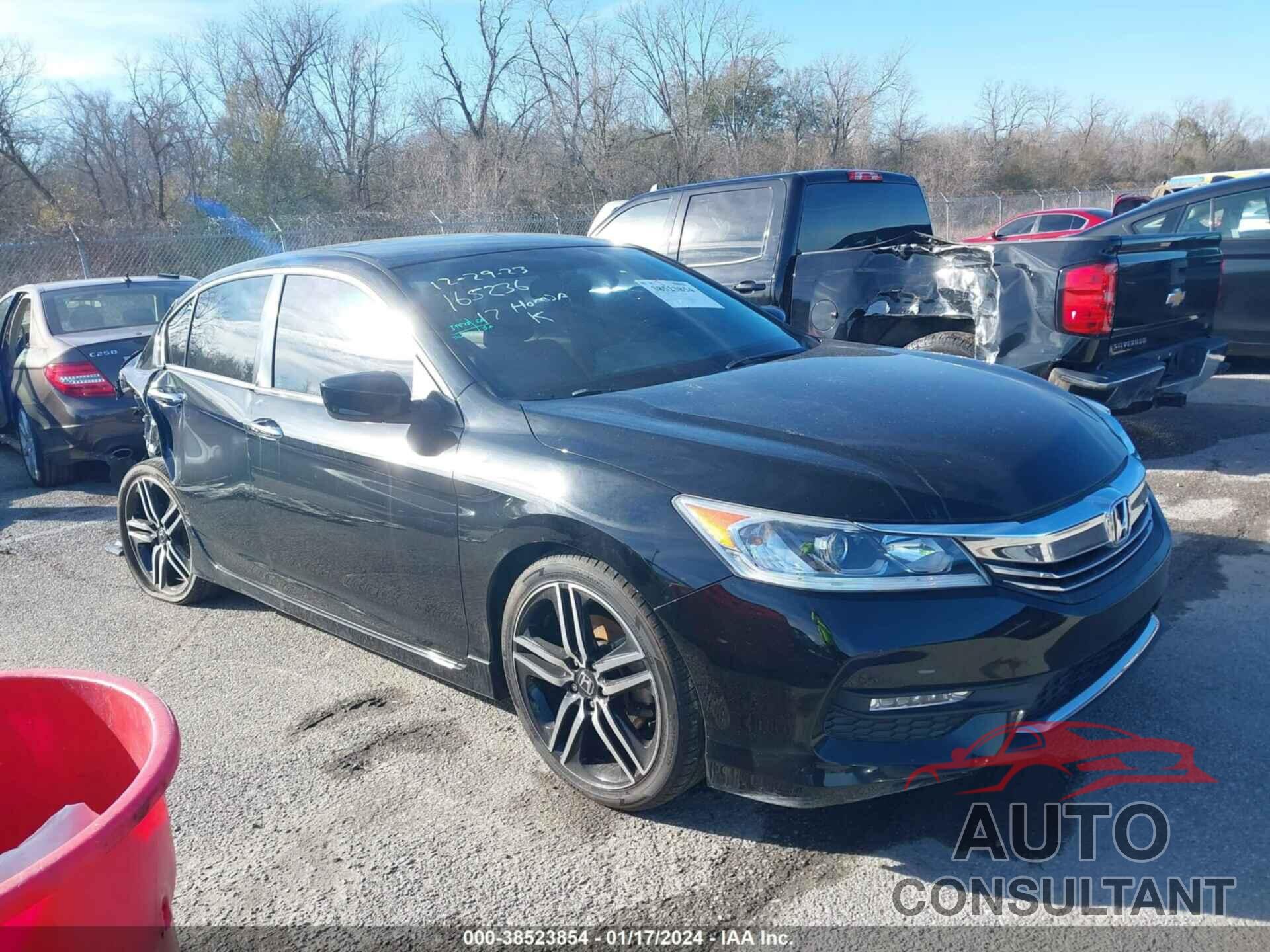 HONDA ACCORD 2017 - 1HGCR2F56HA165236