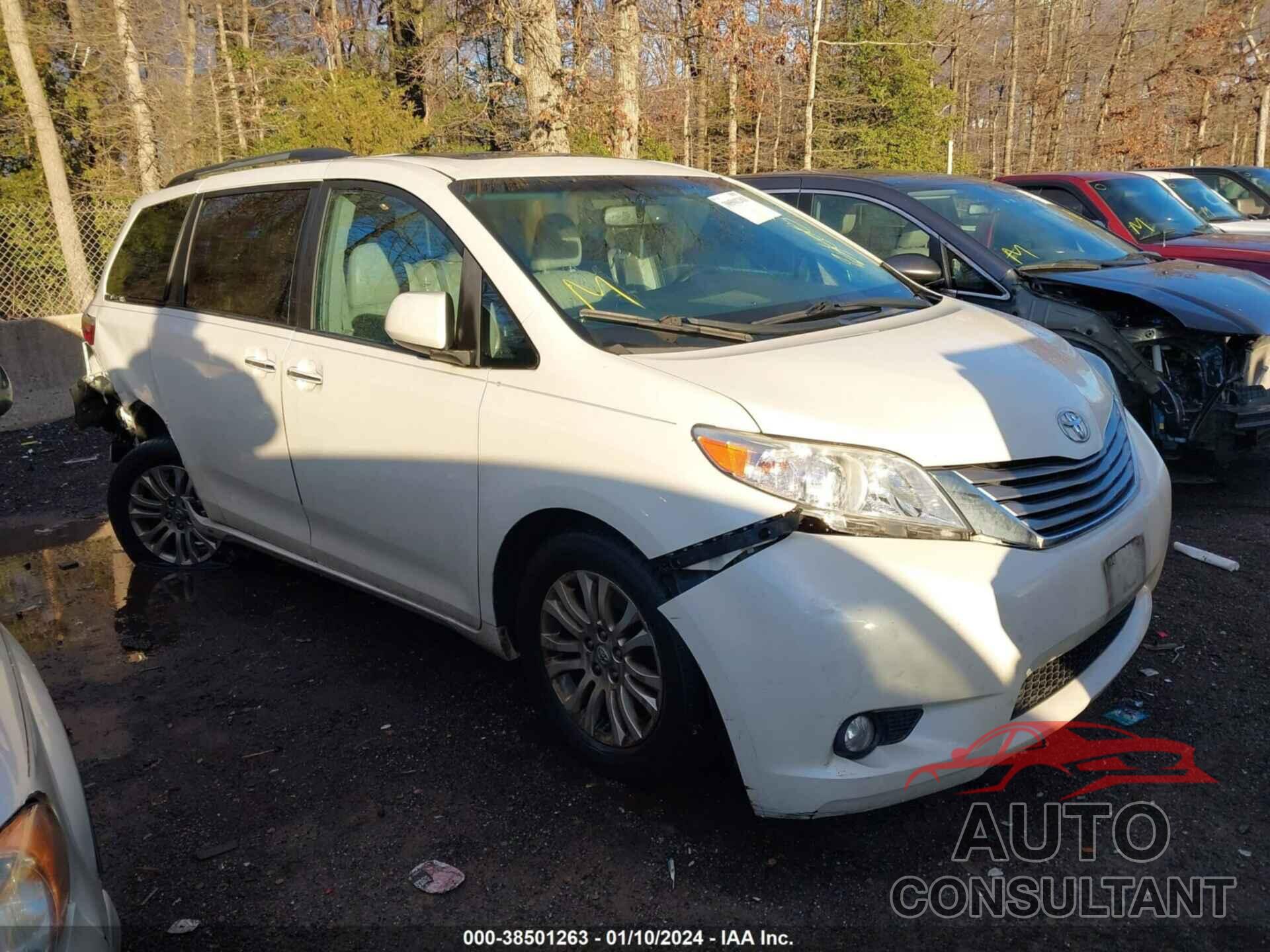 TOYOTA SIENNA 2017 - 5TDYZ3DC6HS811051