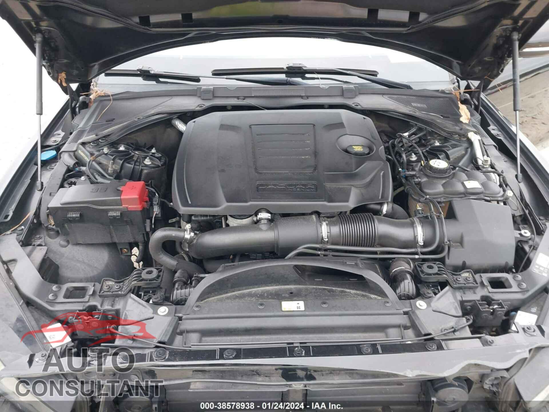 JAGUAR XE 2018 - SAJAR4FX7JCP39180