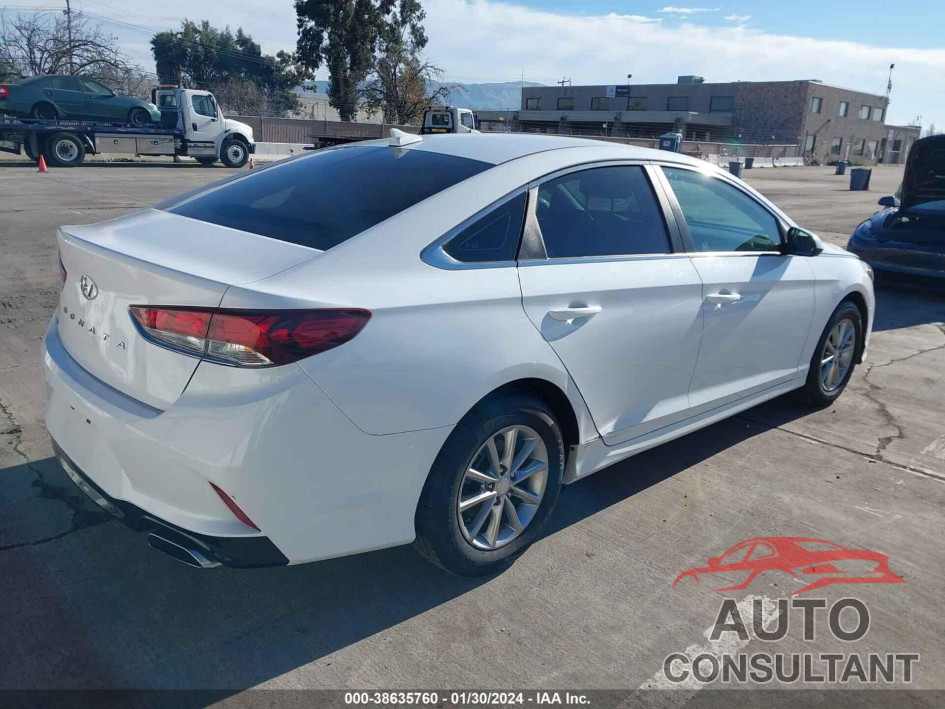 HYUNDAI SONATA 2018 - 5NPE24AF8JH676985