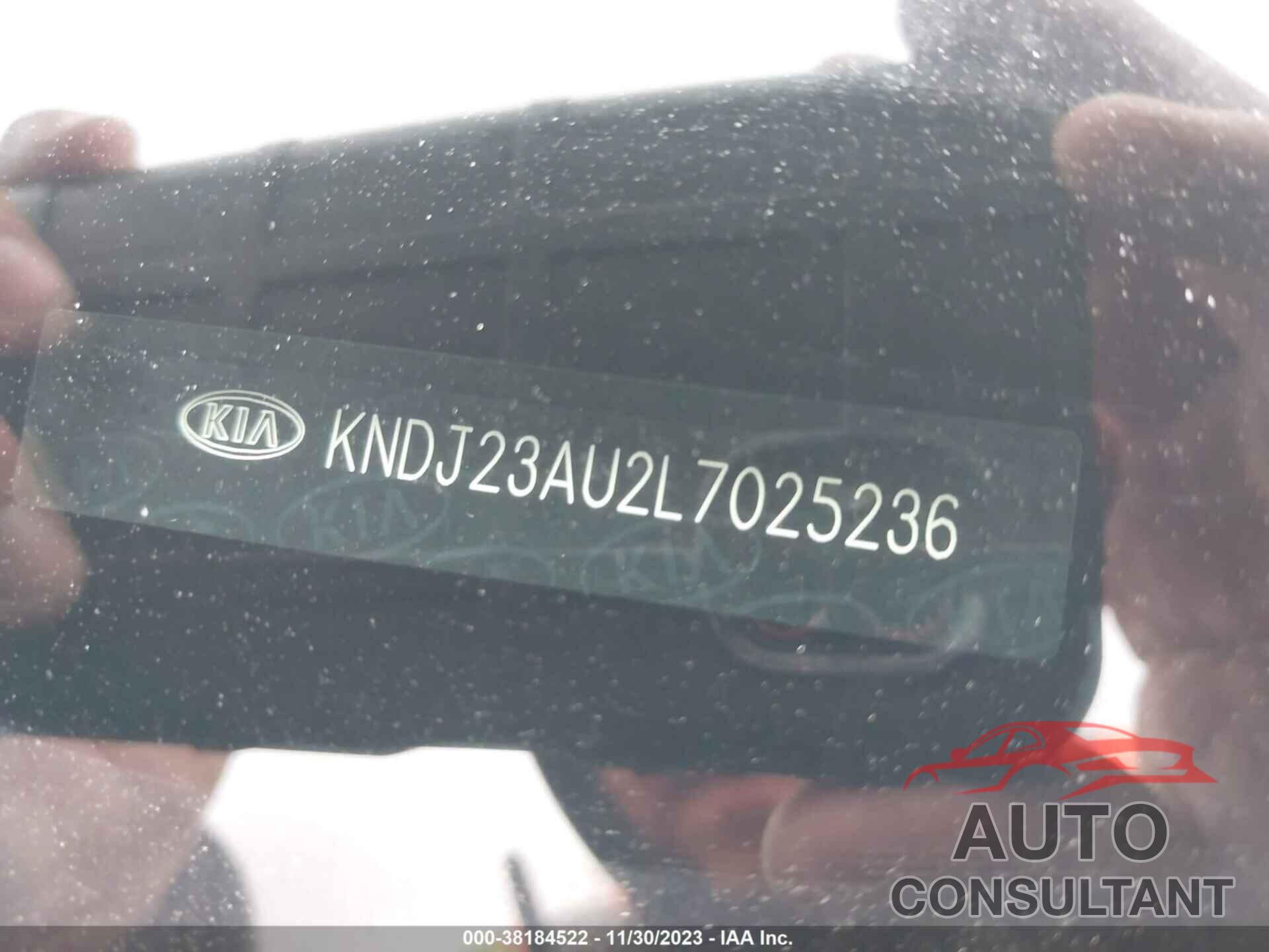 KIA SOUL 2020 - KNDJ23AU2L7025236