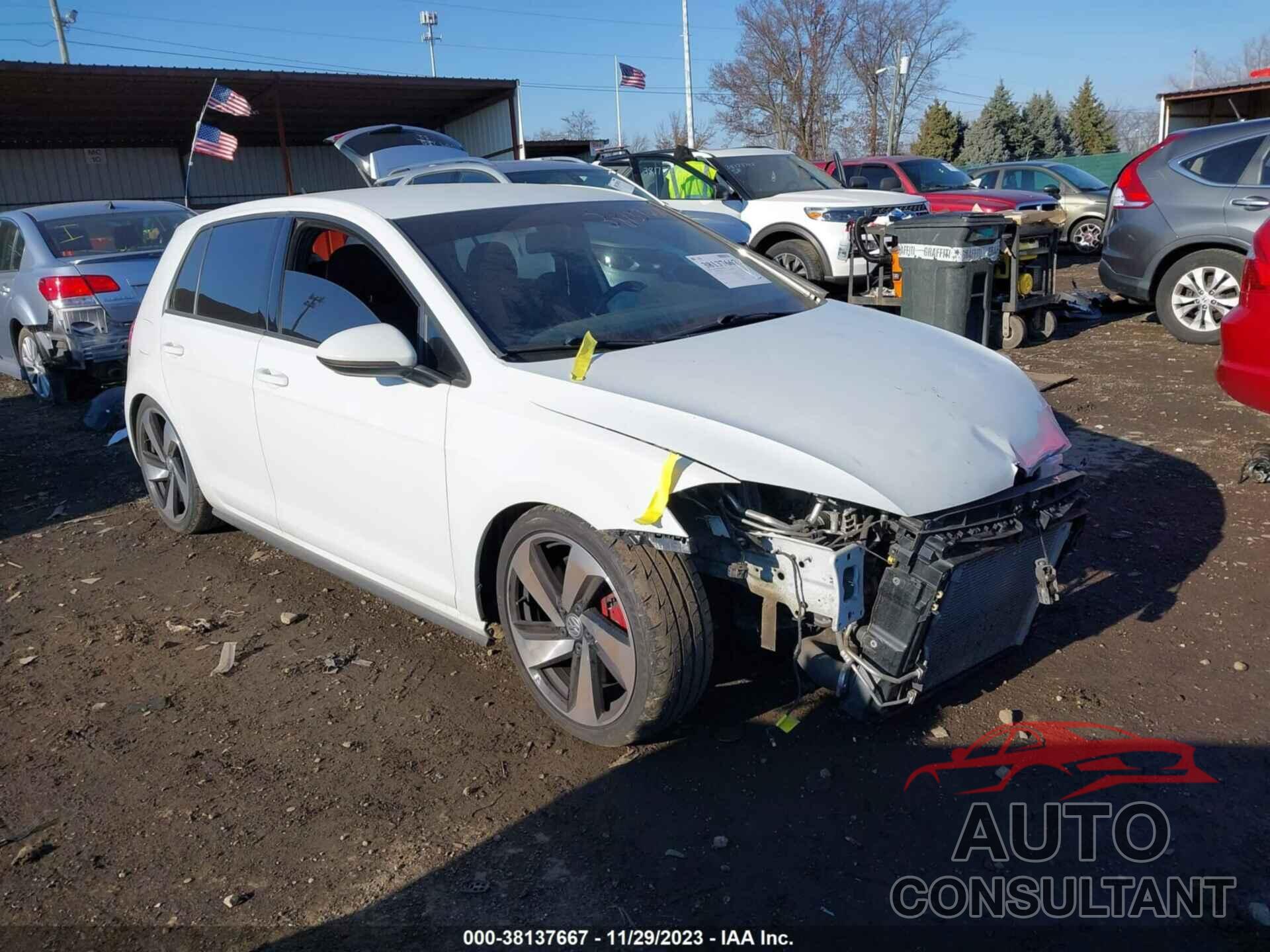 VOLKSWAGEN GOLF GTI 2020 - 3VW6T7AUXLM003479