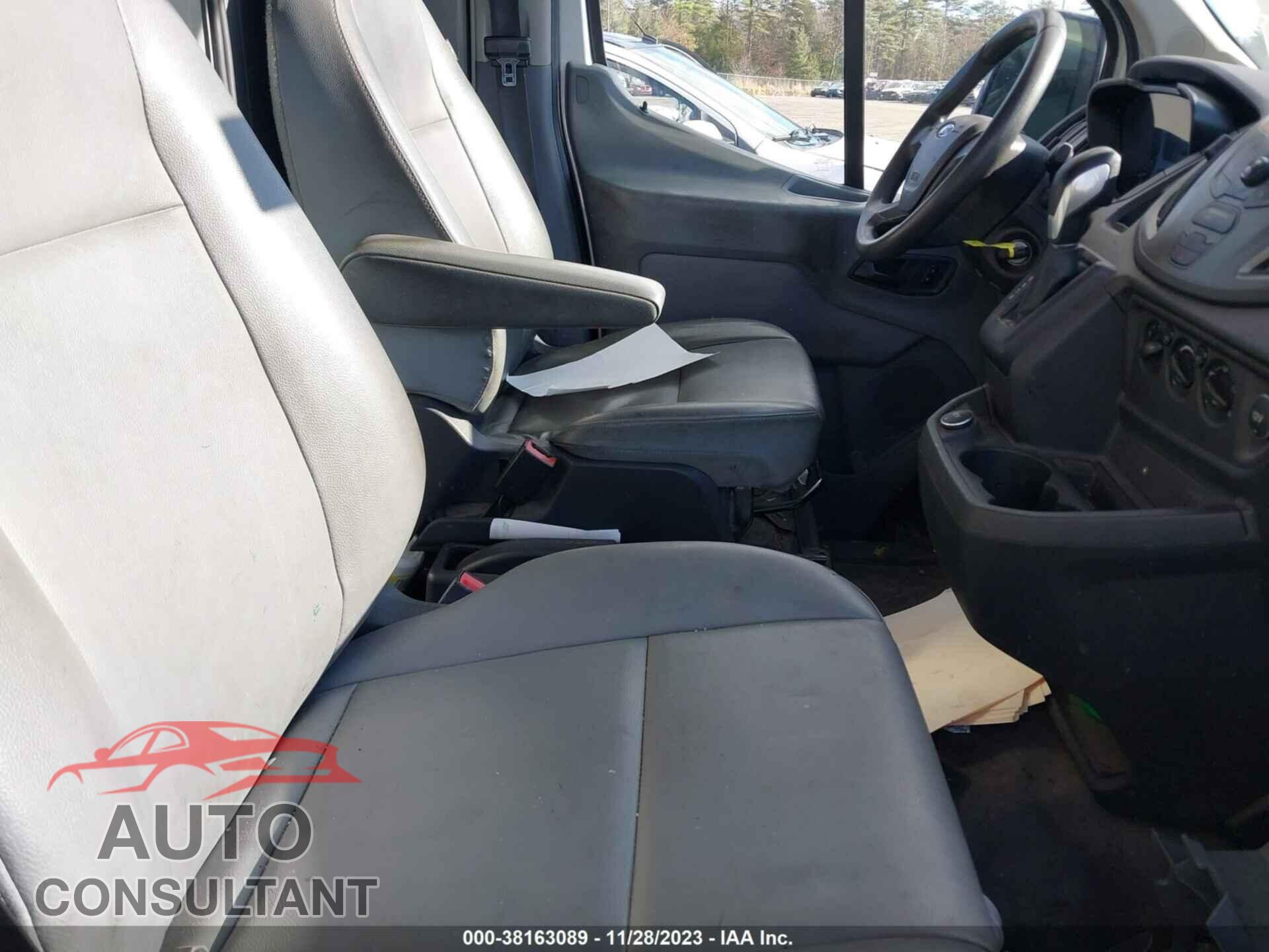 FORD TRANSIT-250 2017 - 1FTYR2CM8HKA57193