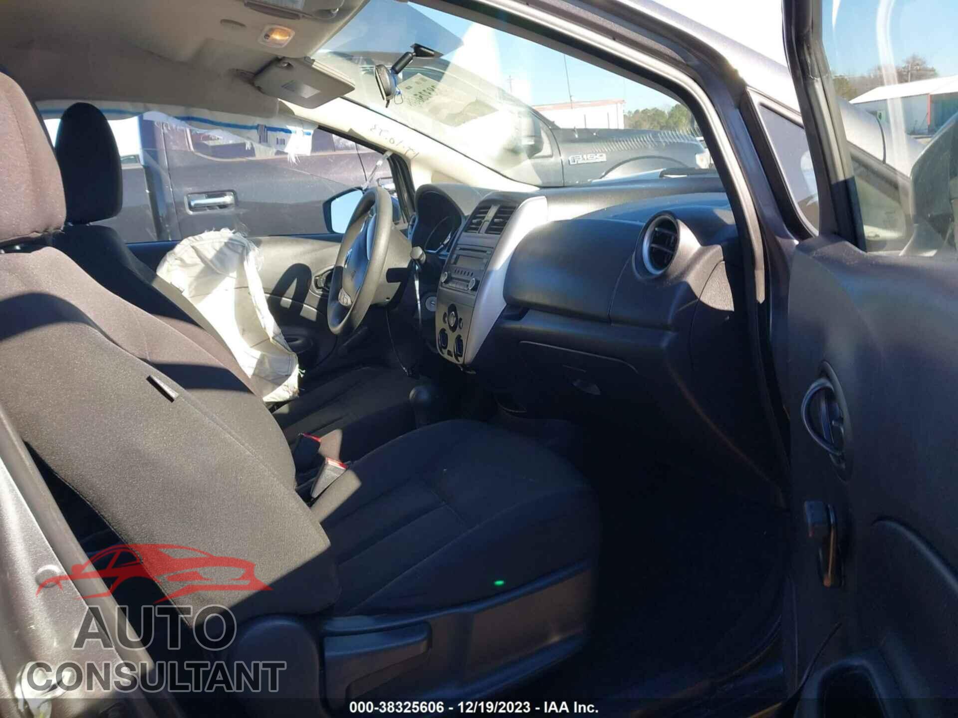 NISSAN VERSA NOTE 2016 - 3N1CE2CP4GL365820
