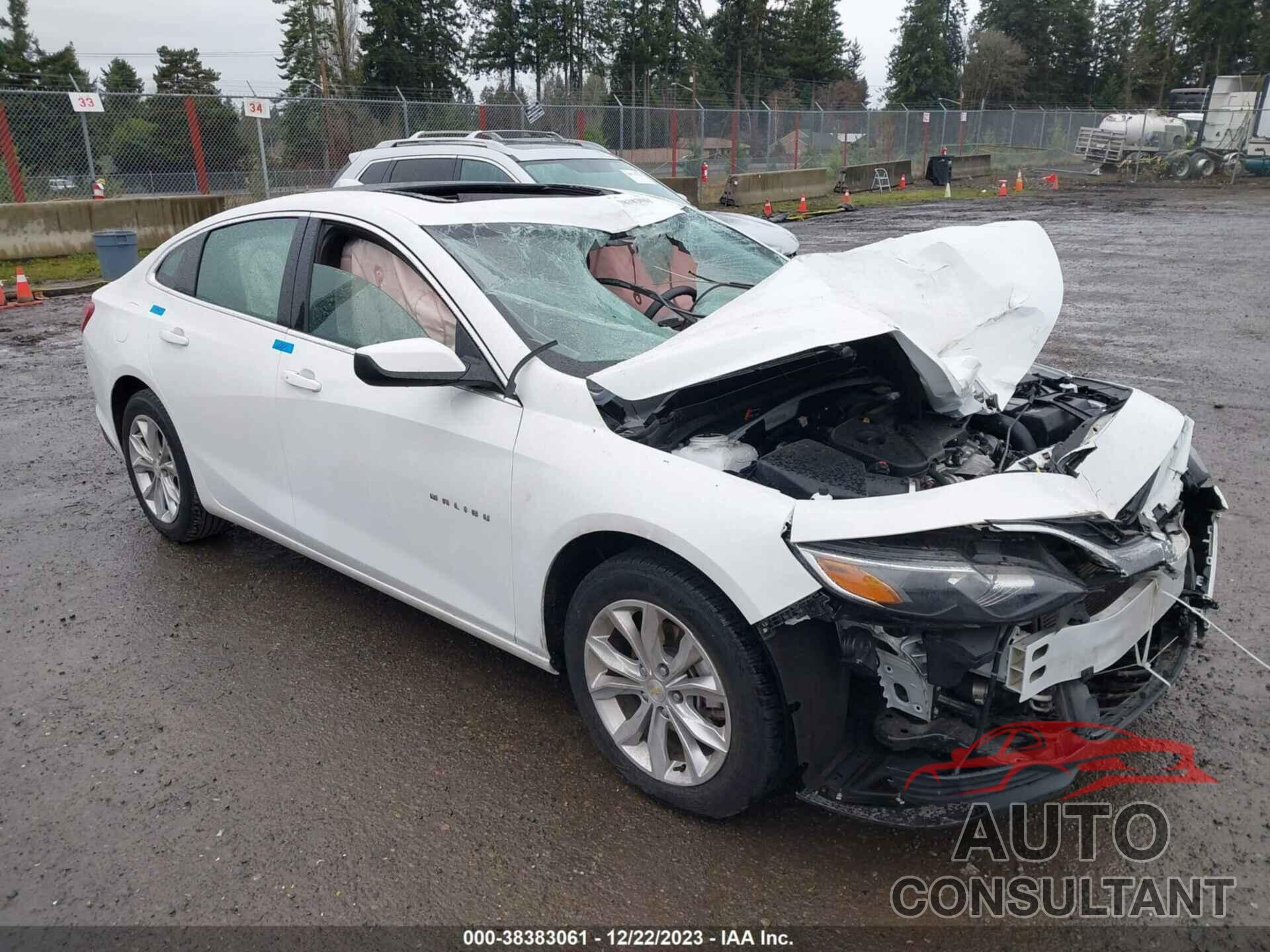 CHEVROLET MALIBU 2021 - 1G1ZD5ST0MF027842