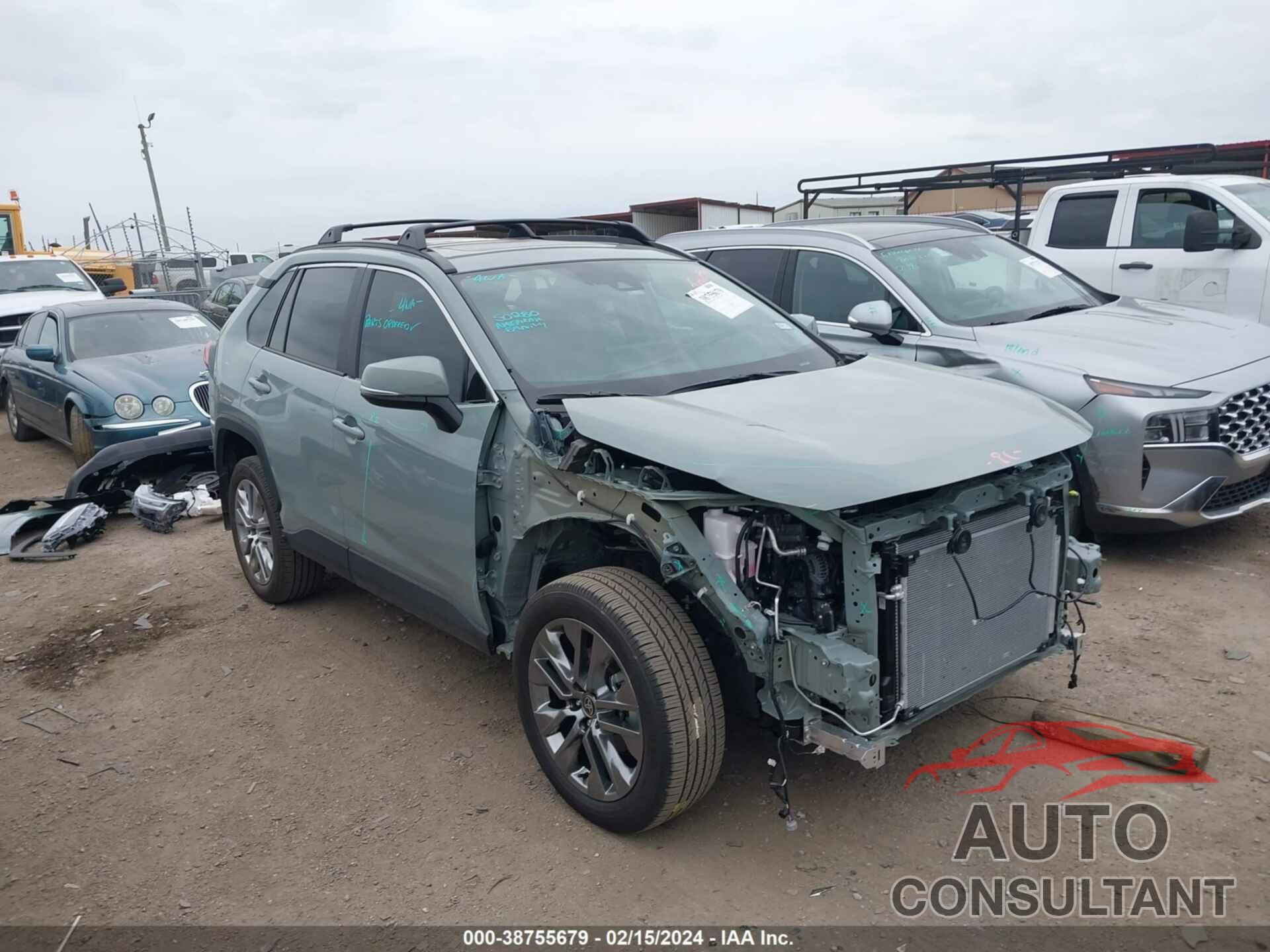 TOYOTA RAV4 2023 - 2T3C1RFV0PW291834
