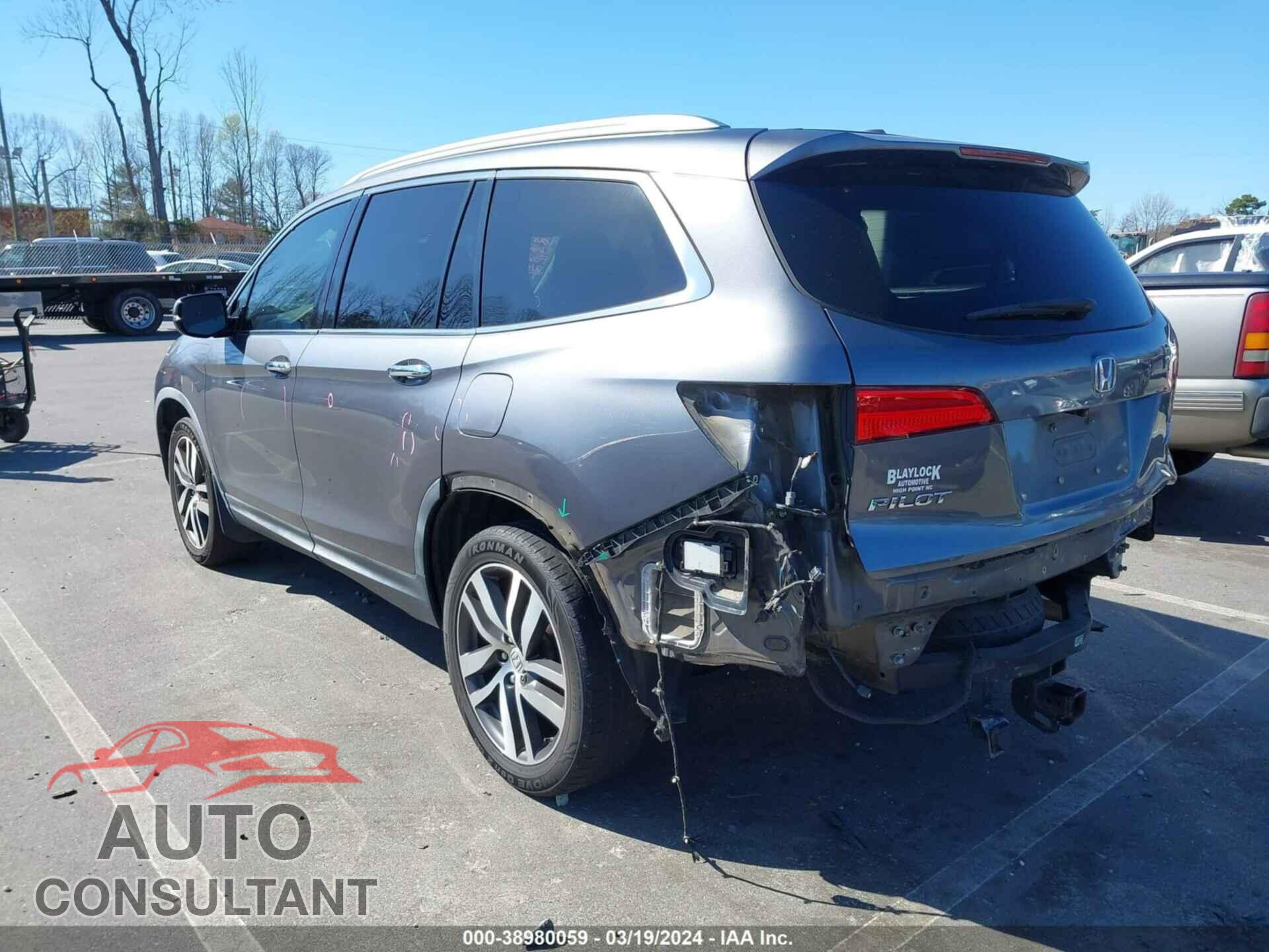 HONDA PILOT 2016 - 5FNYF6H09GB018162