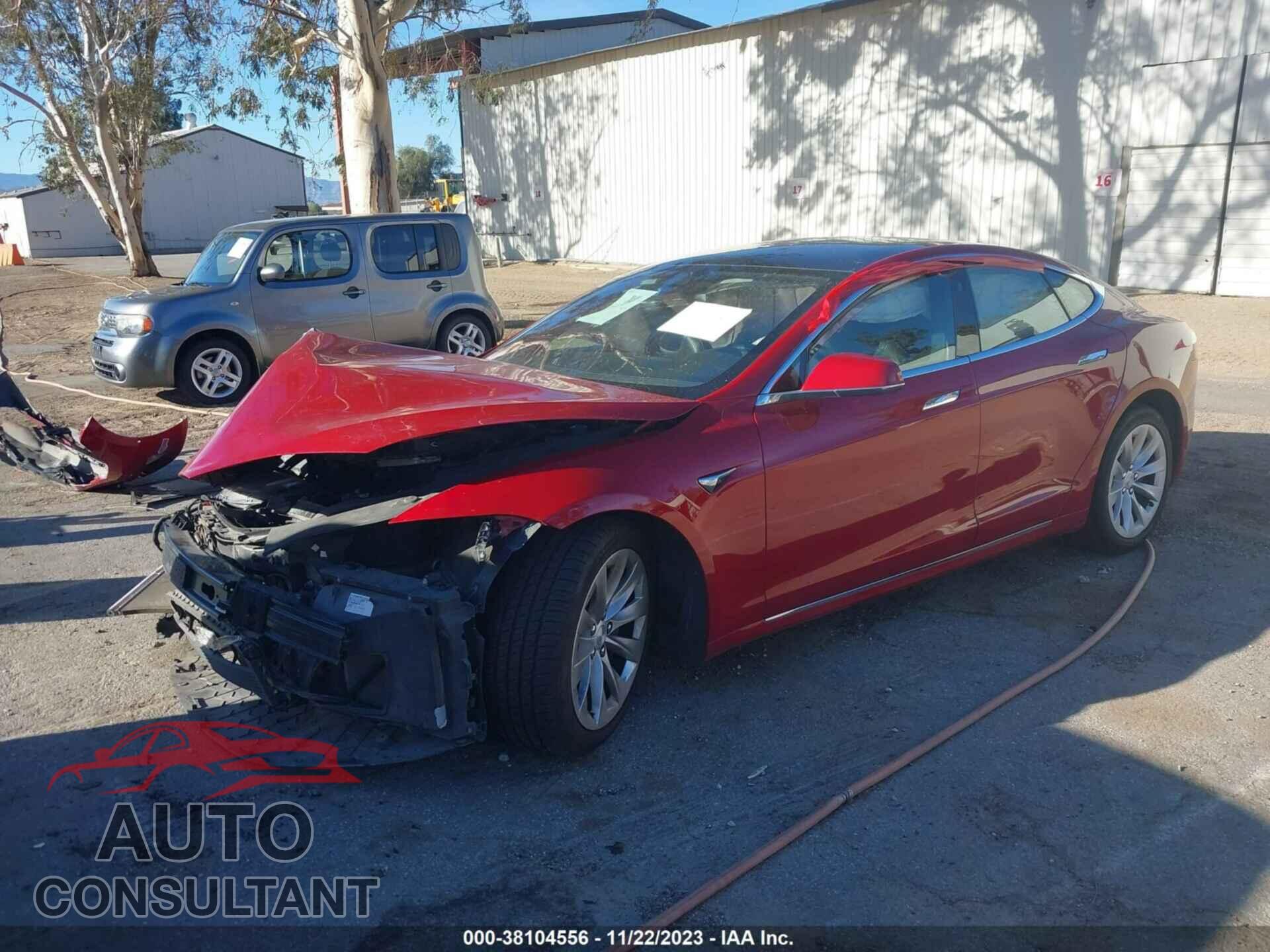 TESLA MODEL S 2018 - 5YJSA1E25JF281740
