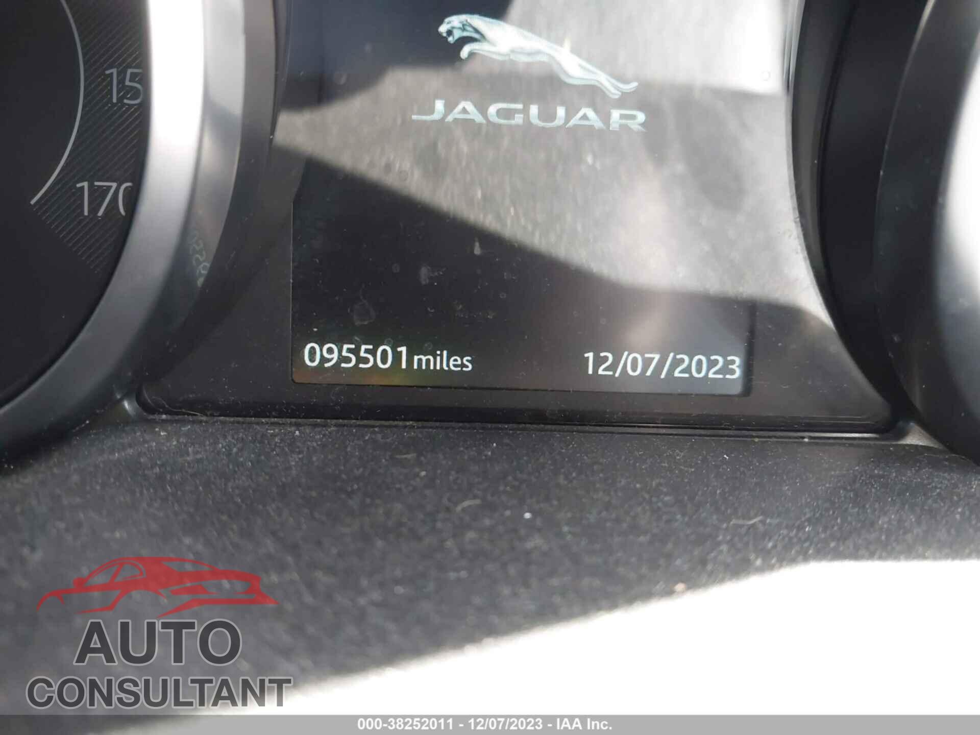 JAGUAR E-PACE 2018 - SADFJ2FX3J1Z25072