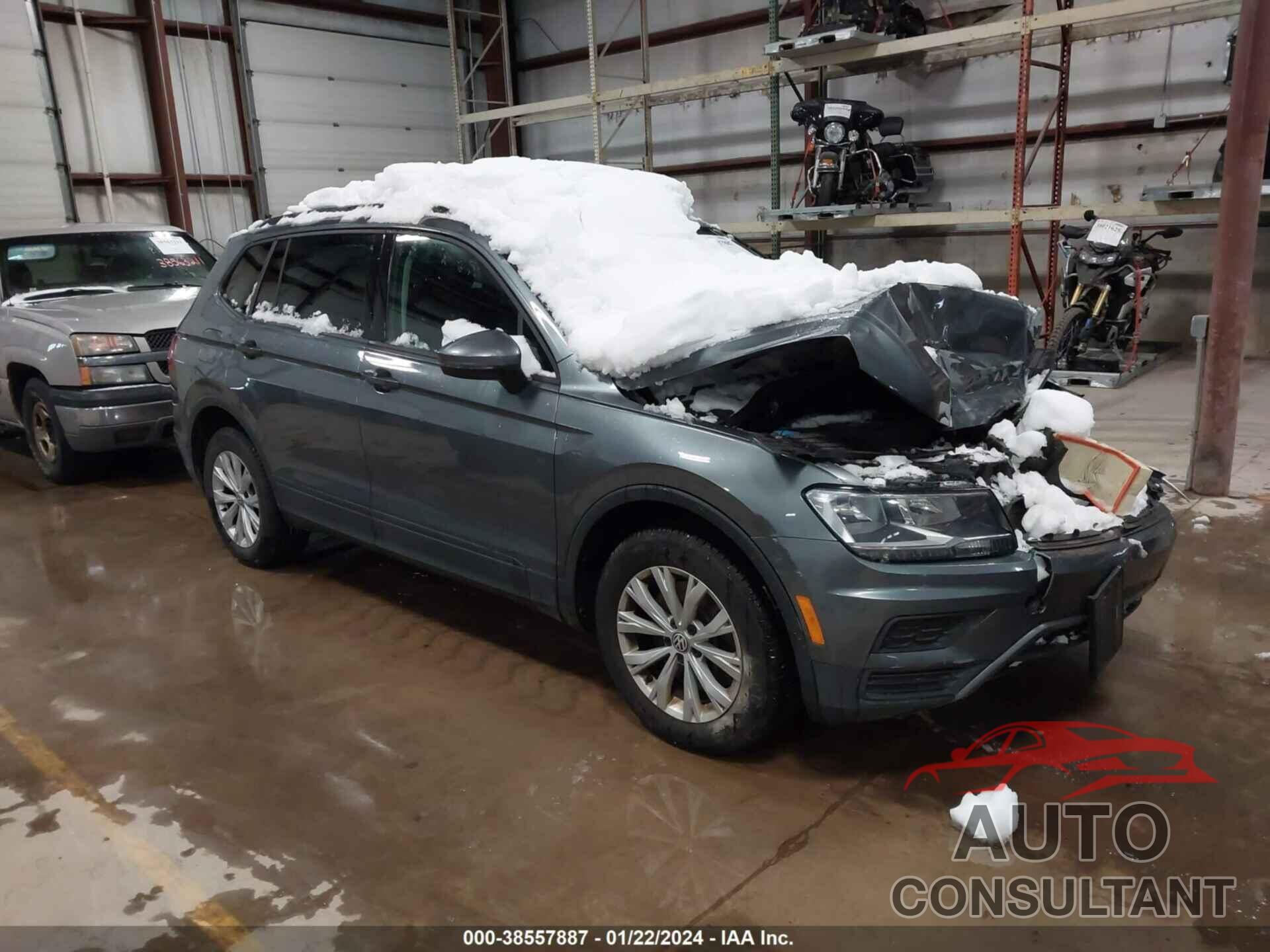 VOLKSWAGEN TIGUAN 2019 - 3VV0B7AX8KM038365