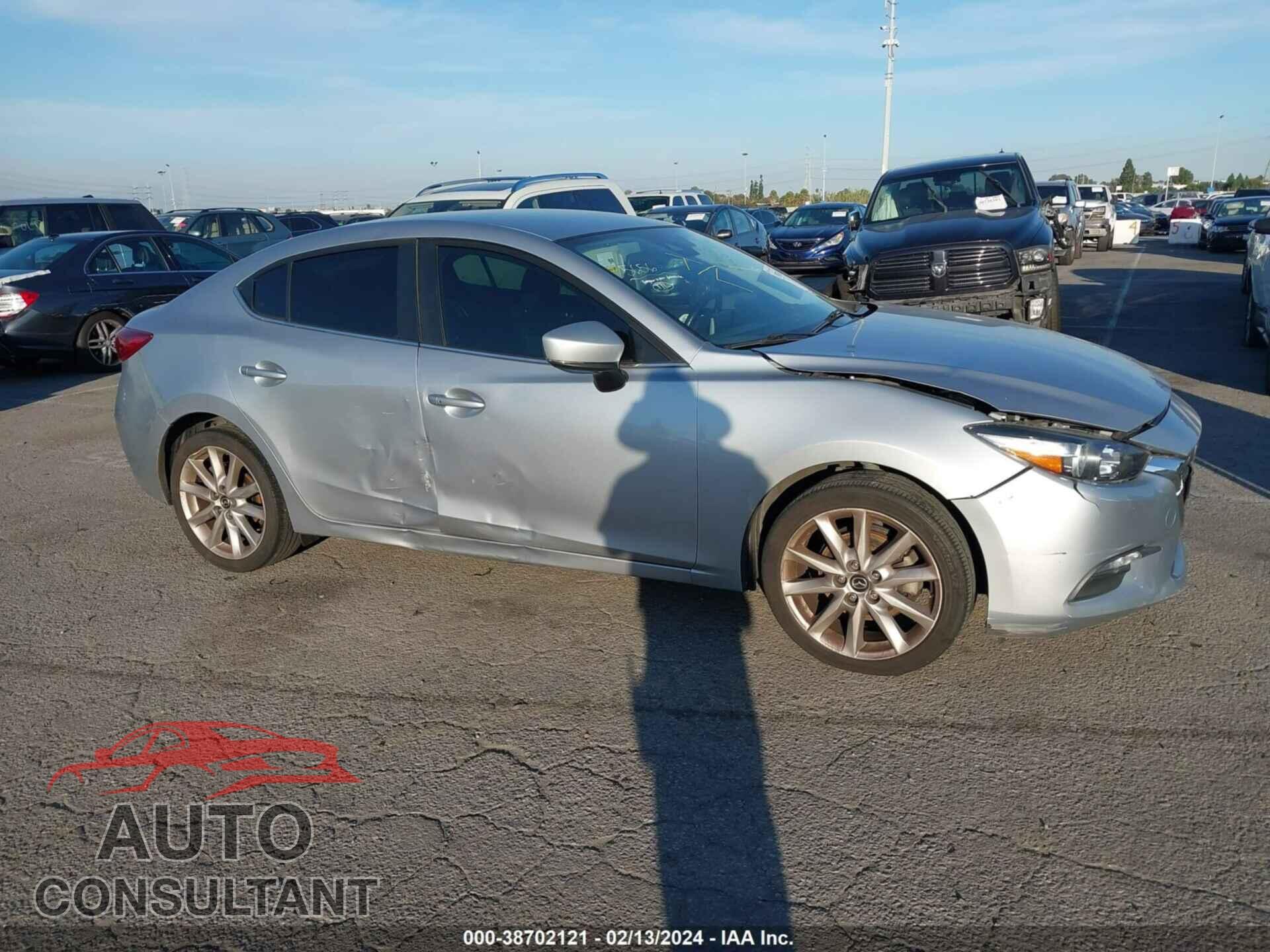 MAZDA MAZDA3 2017 - 3MZBN1V71HM151229