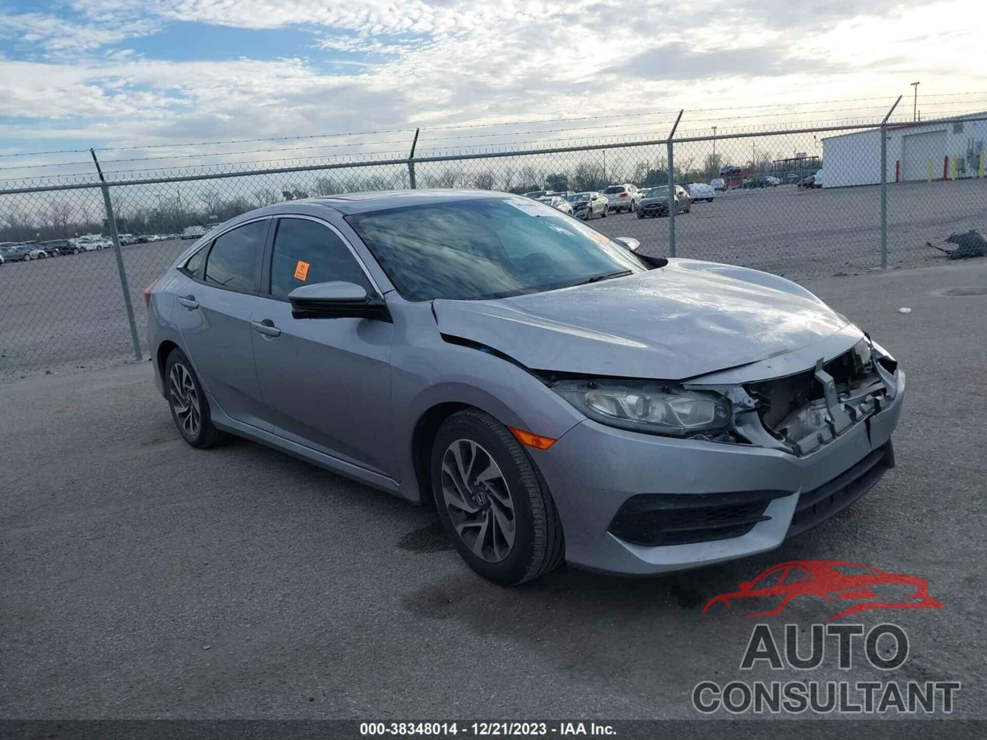 HONDA CIVIC 2018 - 2HGFC2F73JH507071