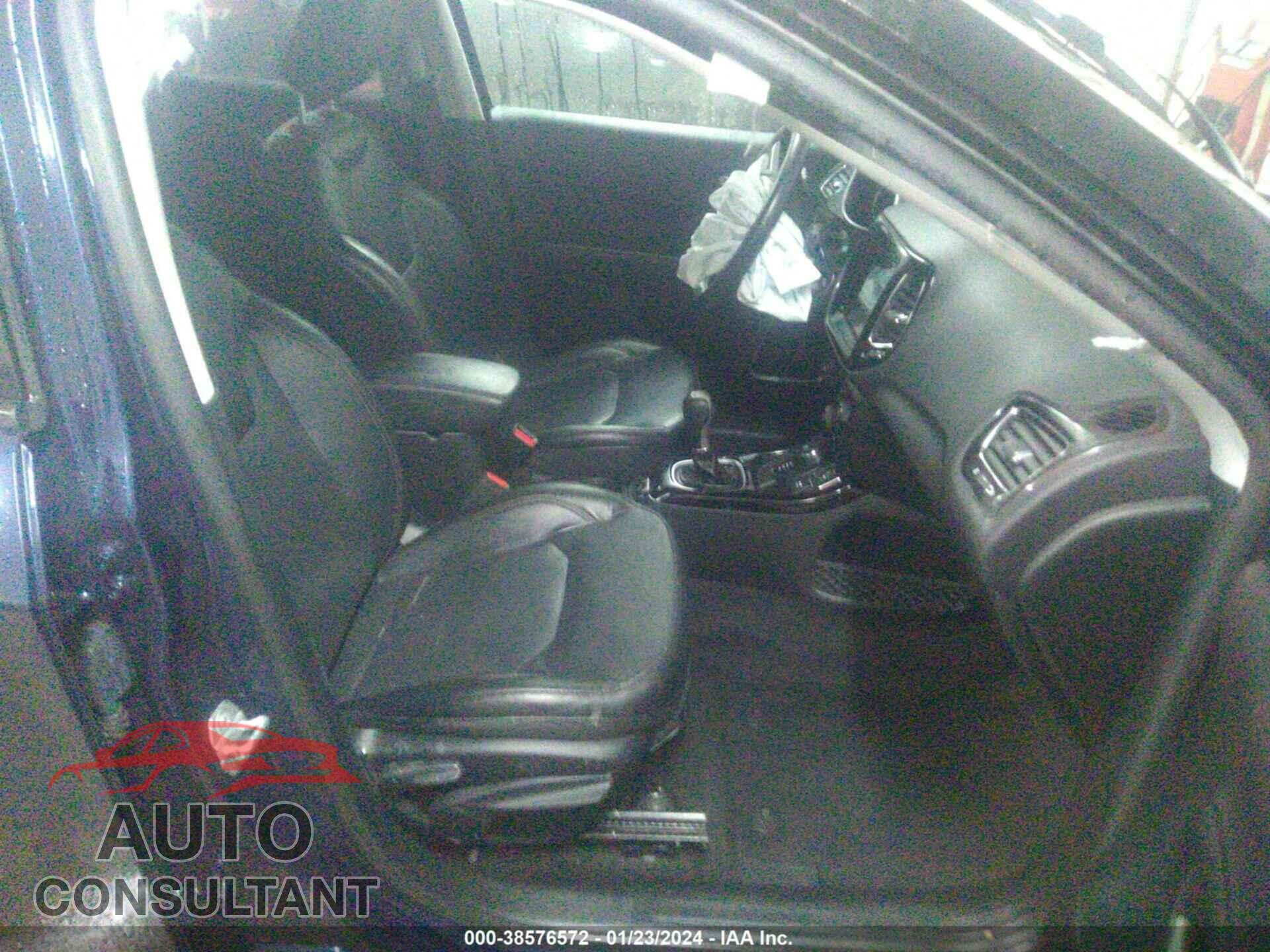 JEEP COMPASS 2018 - 3C4NJDCB9JT400294