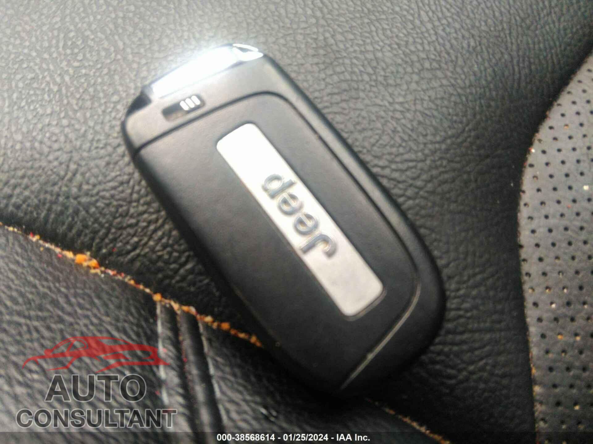 JEEP COMPASS 2020 - 3C4NJDCB5LT135277