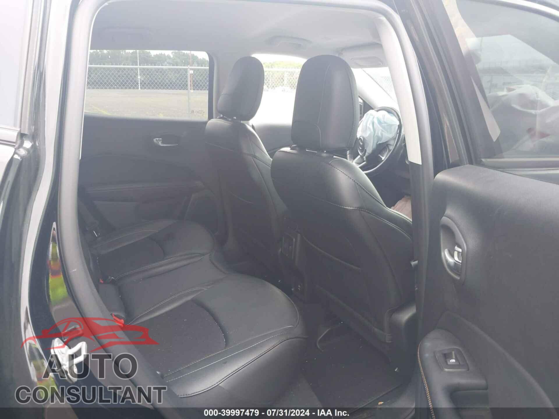 JEEP COMPASS 2020 - 3C4NJDBB5LT219620