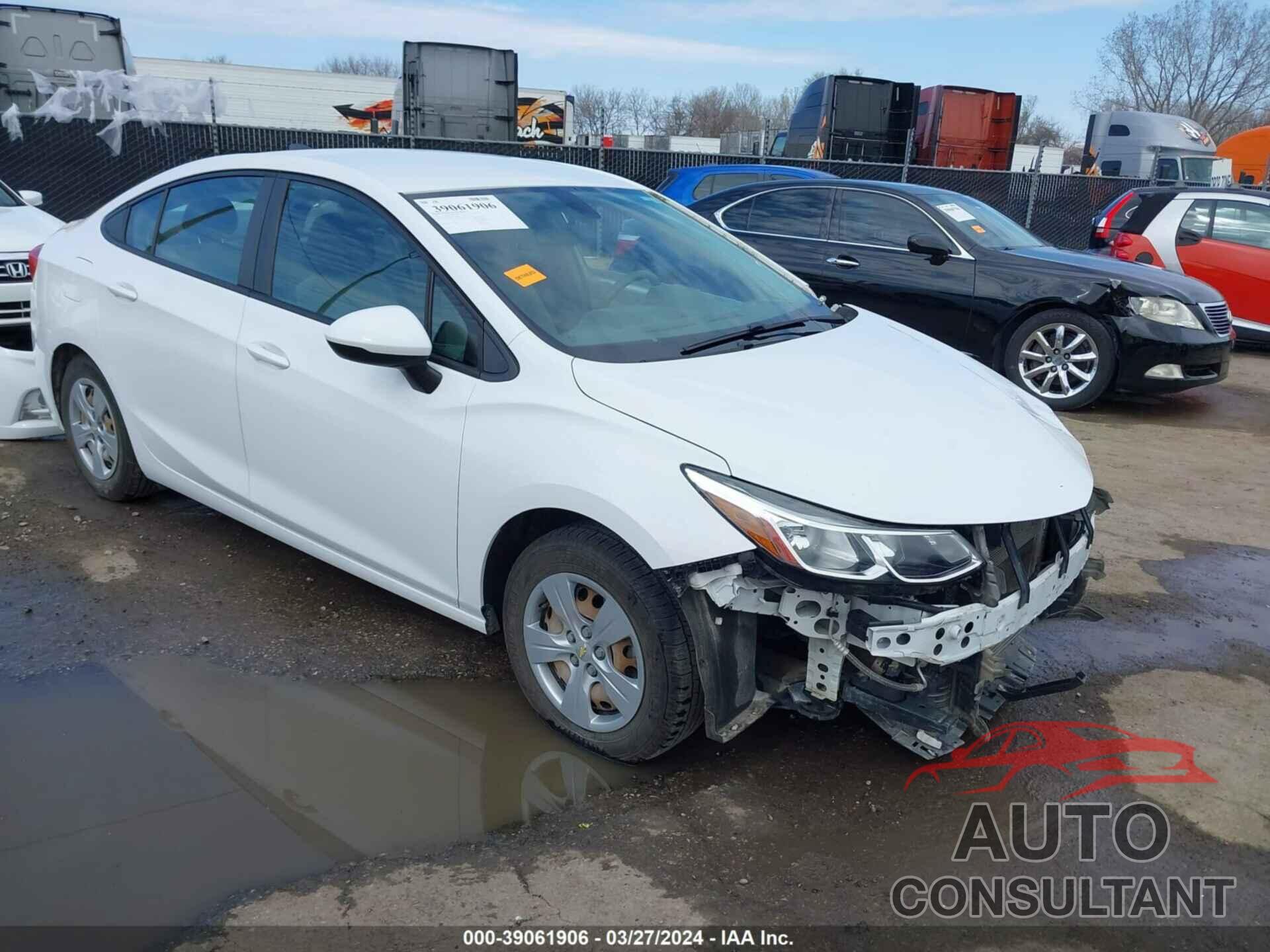 CHEVROLET CRUZE 2017 - 3G1BC5SM2HS554621