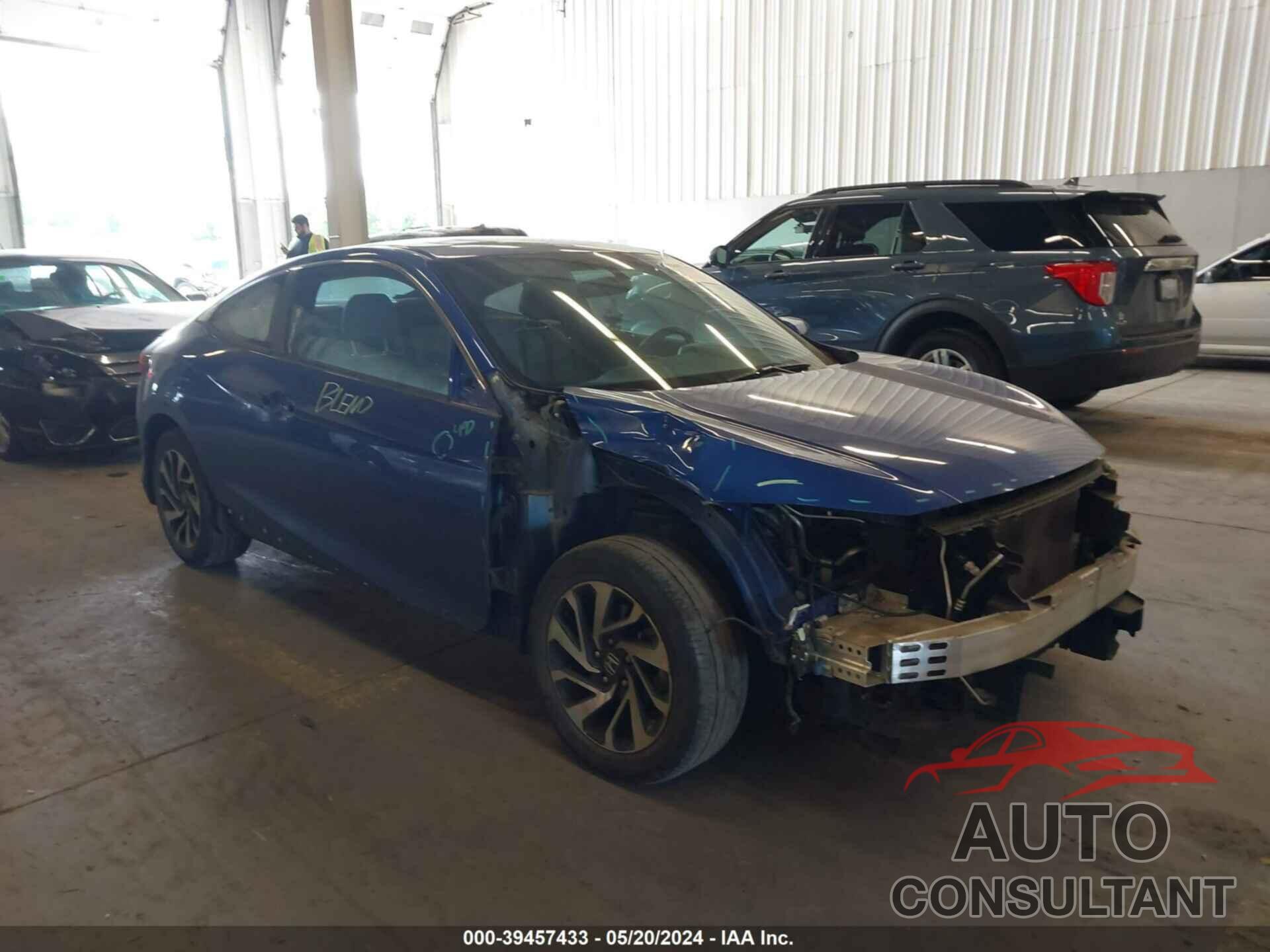 HONDA CIVIC 2018 - 2HGFC4B07JH300333