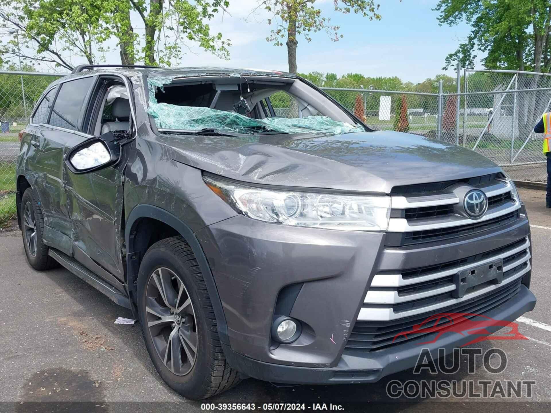 TOYOTA HIGHLANDER 2017 - 5TDBZRFH0HS436033