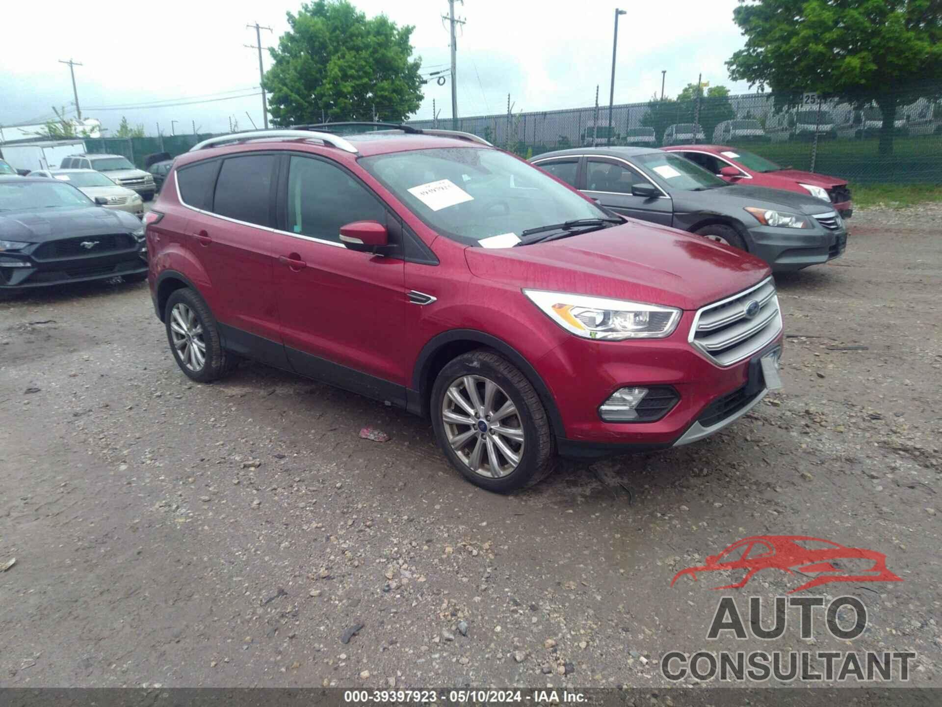 FORD ESCAPE 2018 - 1FMCU9J93JUC53869