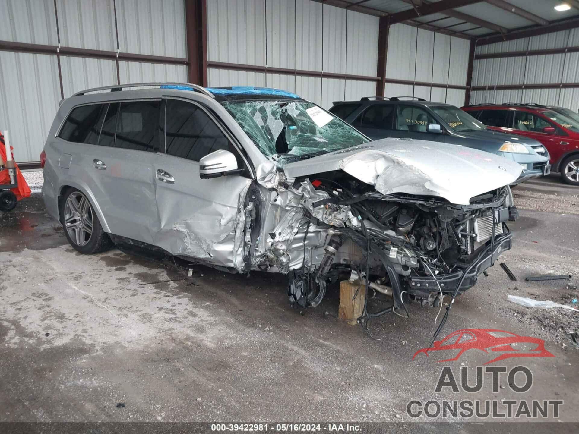 MERCEDES-BENZ GL 63 AMG 2015 - 4JGDF7EE3FA569405