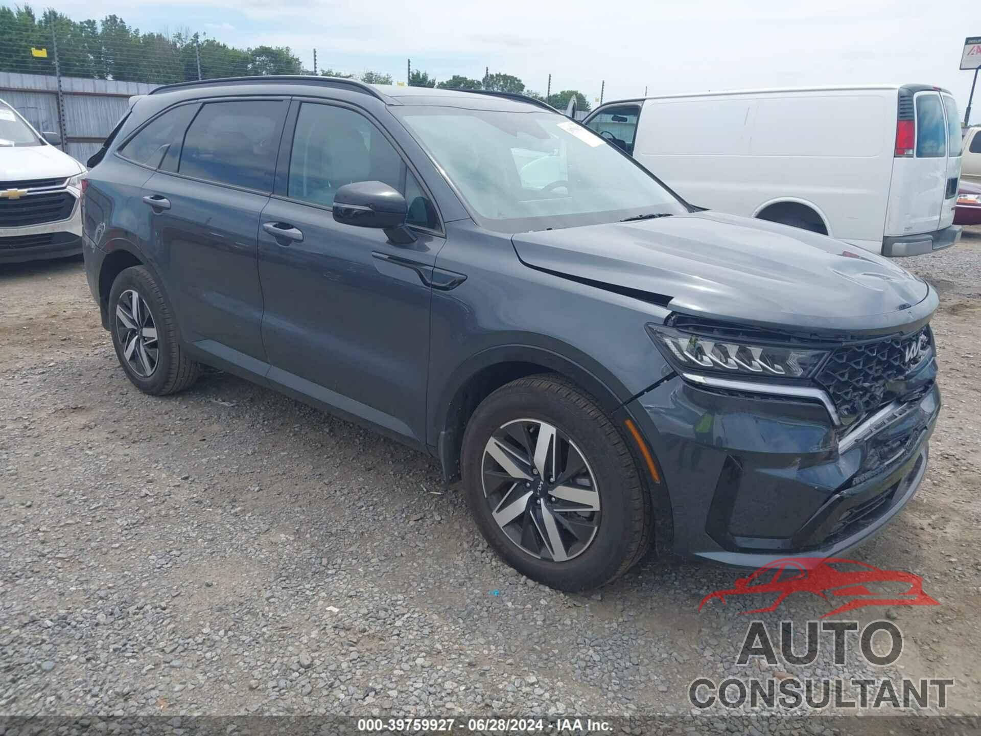 KIA SORENTO 2023 - 5XYRH4LF0PG251144