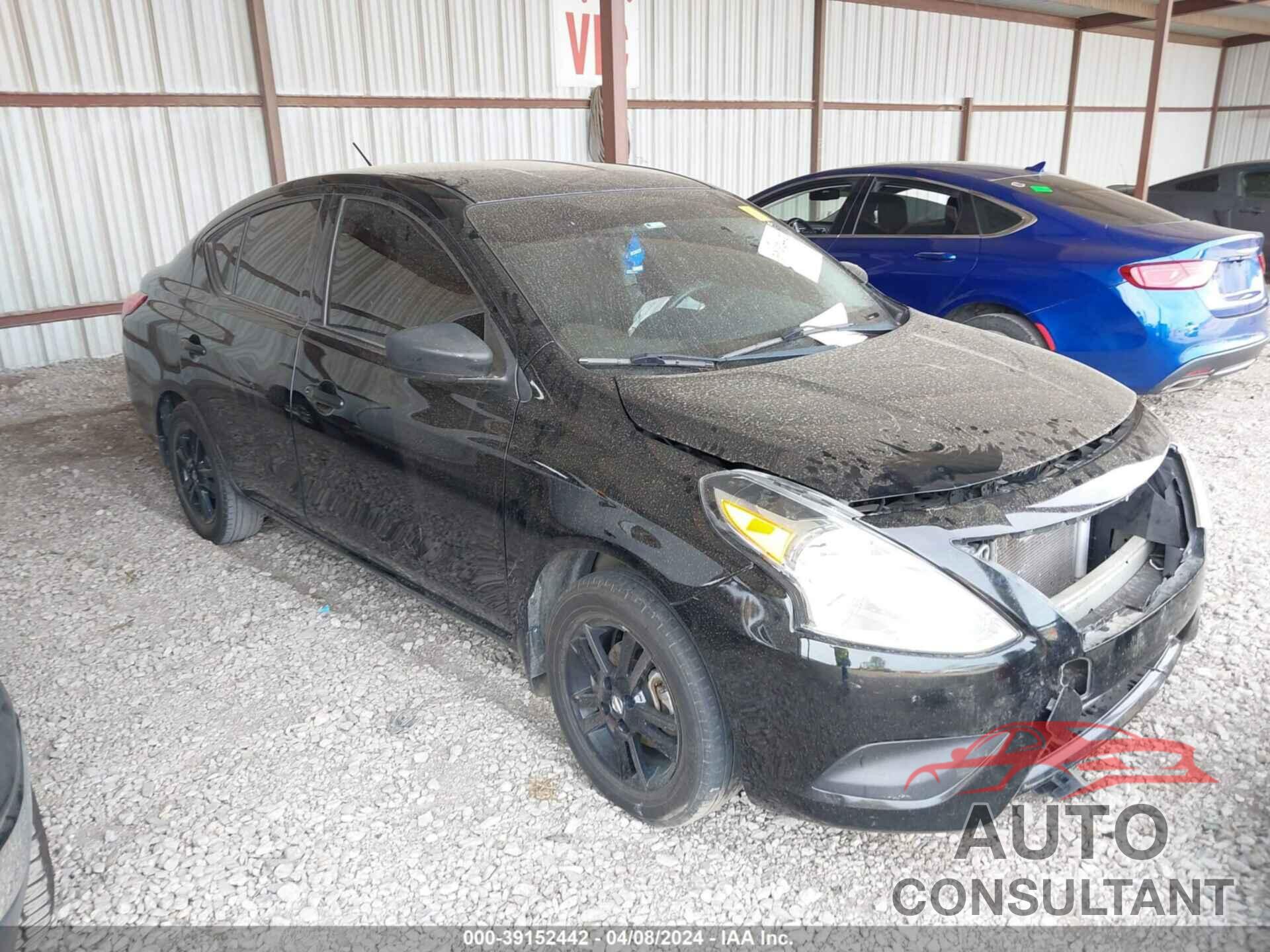 NISSAN VERSA 2019 - 3N1CN7APXKL837835