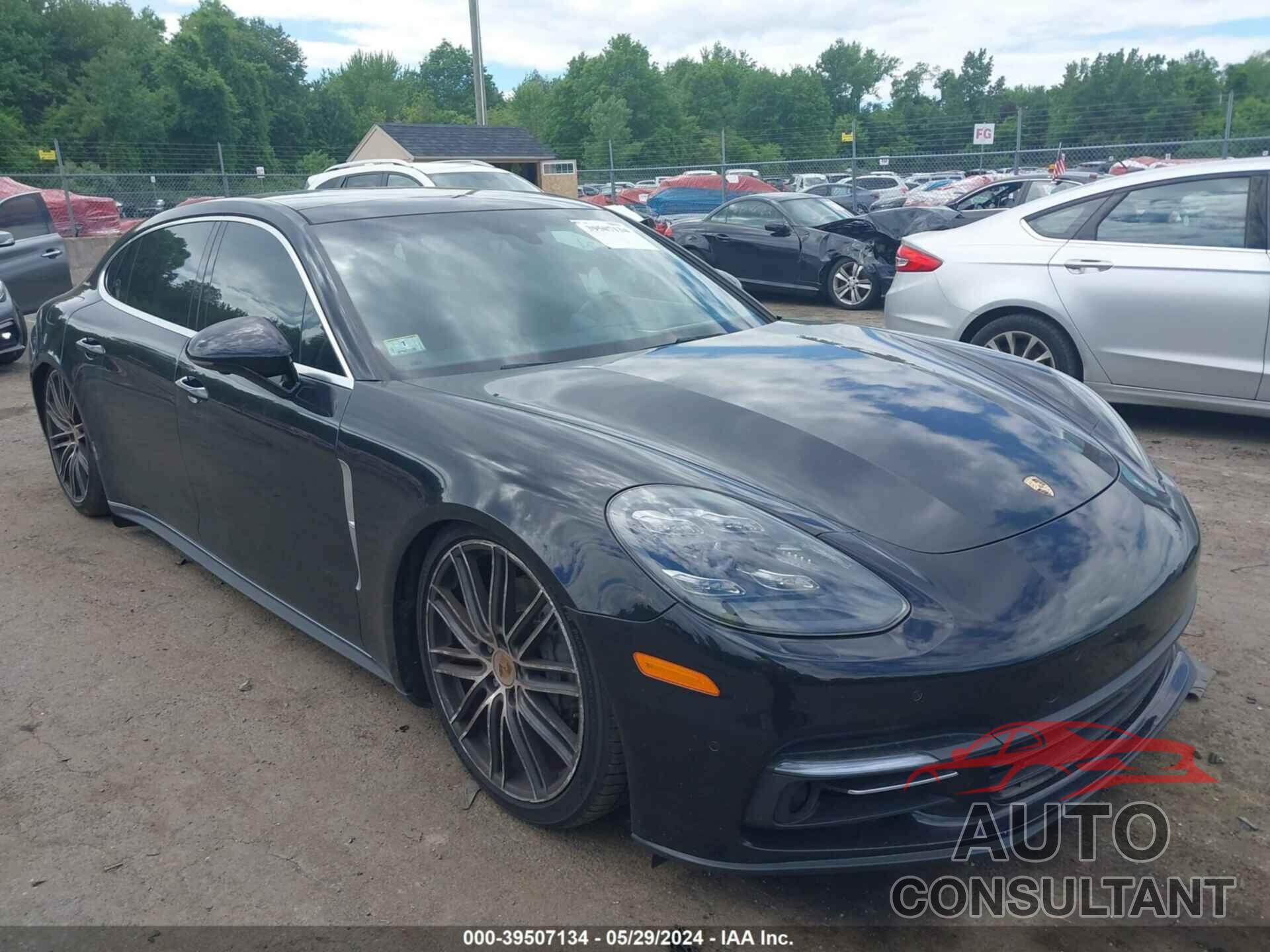 PORSCHE PANAMERA 2018 - WP0BB2A75JL165147