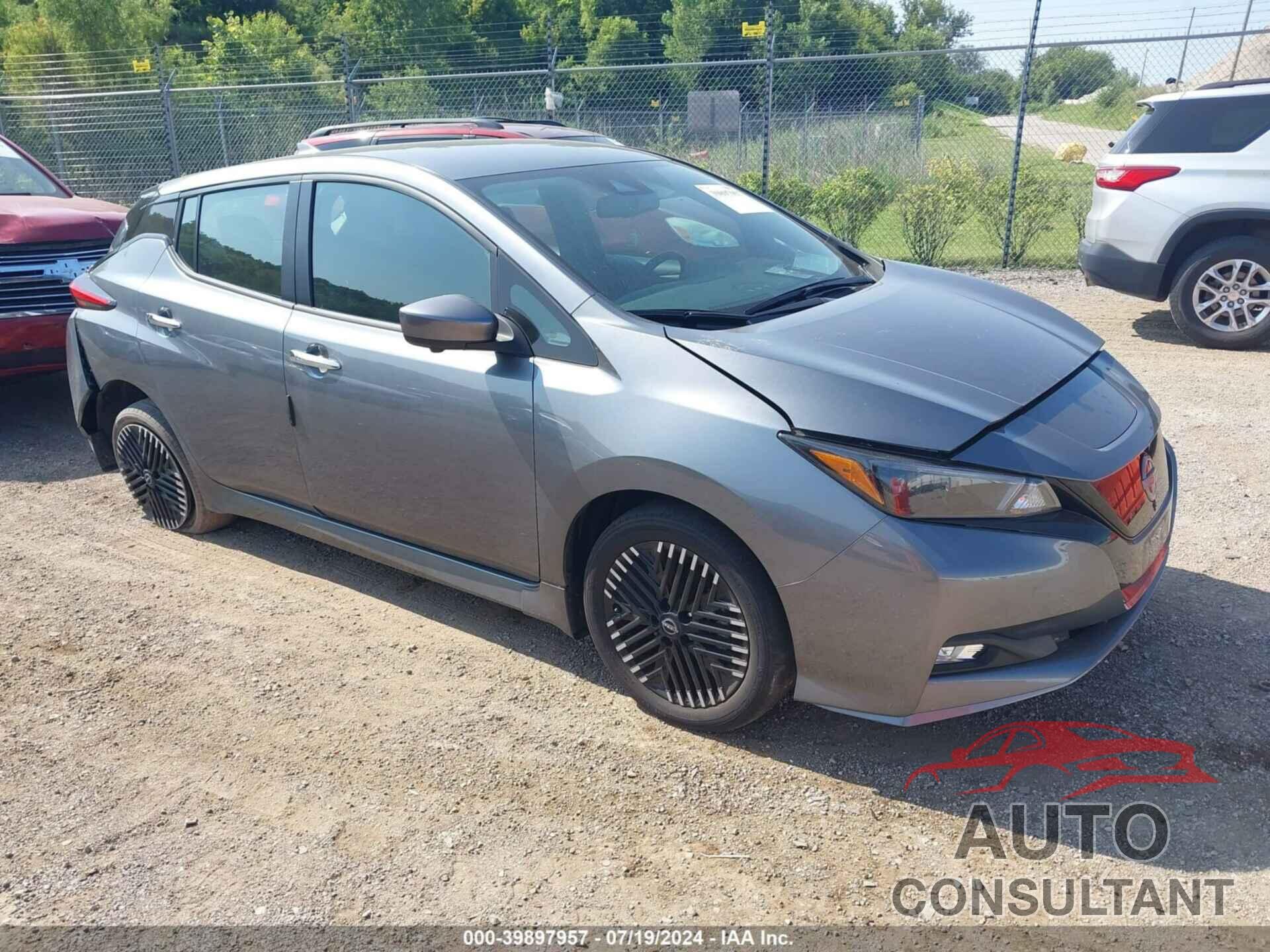 NISSAN LEAF 2023 - 1N4CZ1CV4PC555600
