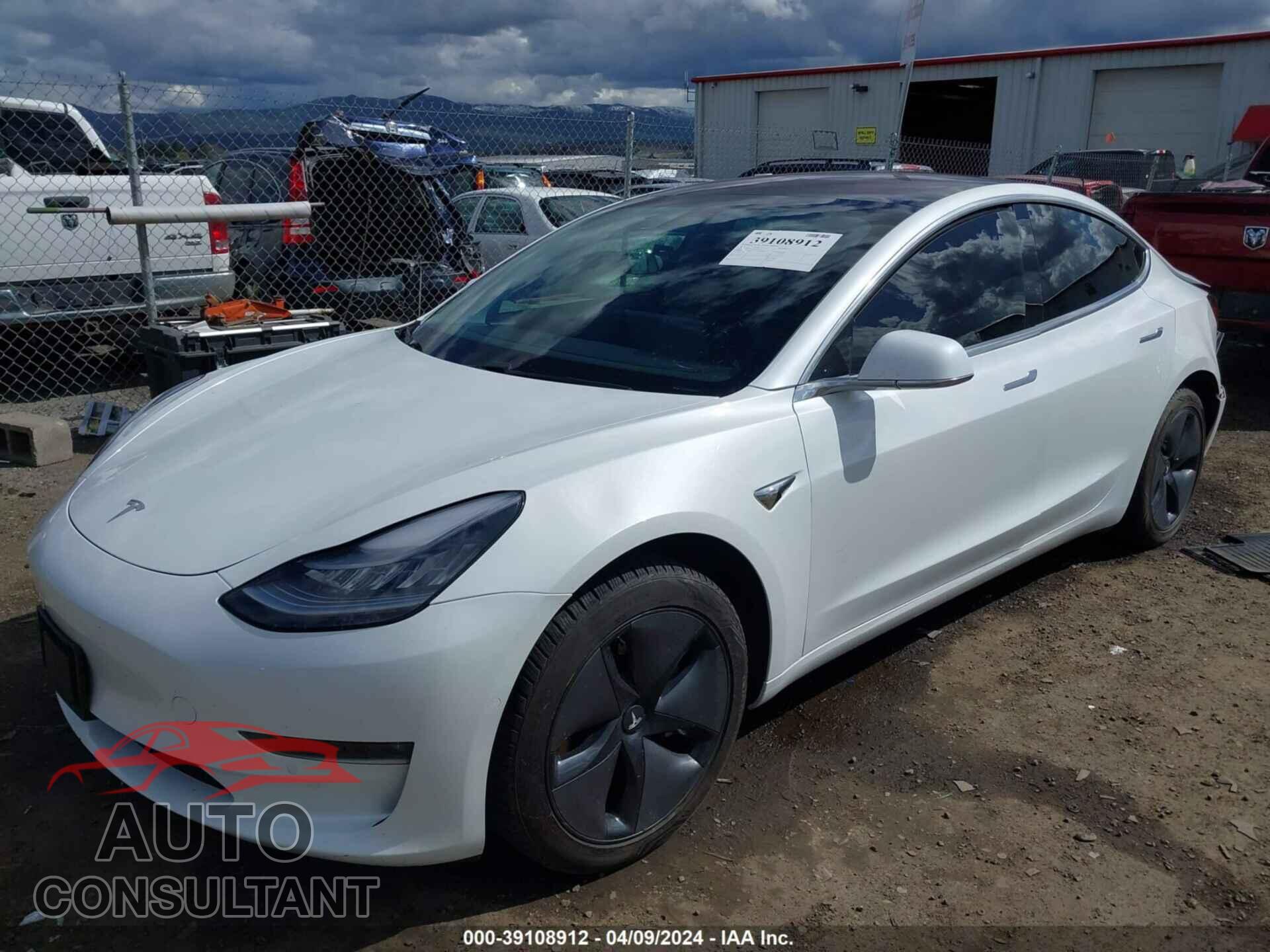 TESLA MODEL 3 2018 - 5YJ3E1EA1JF162177