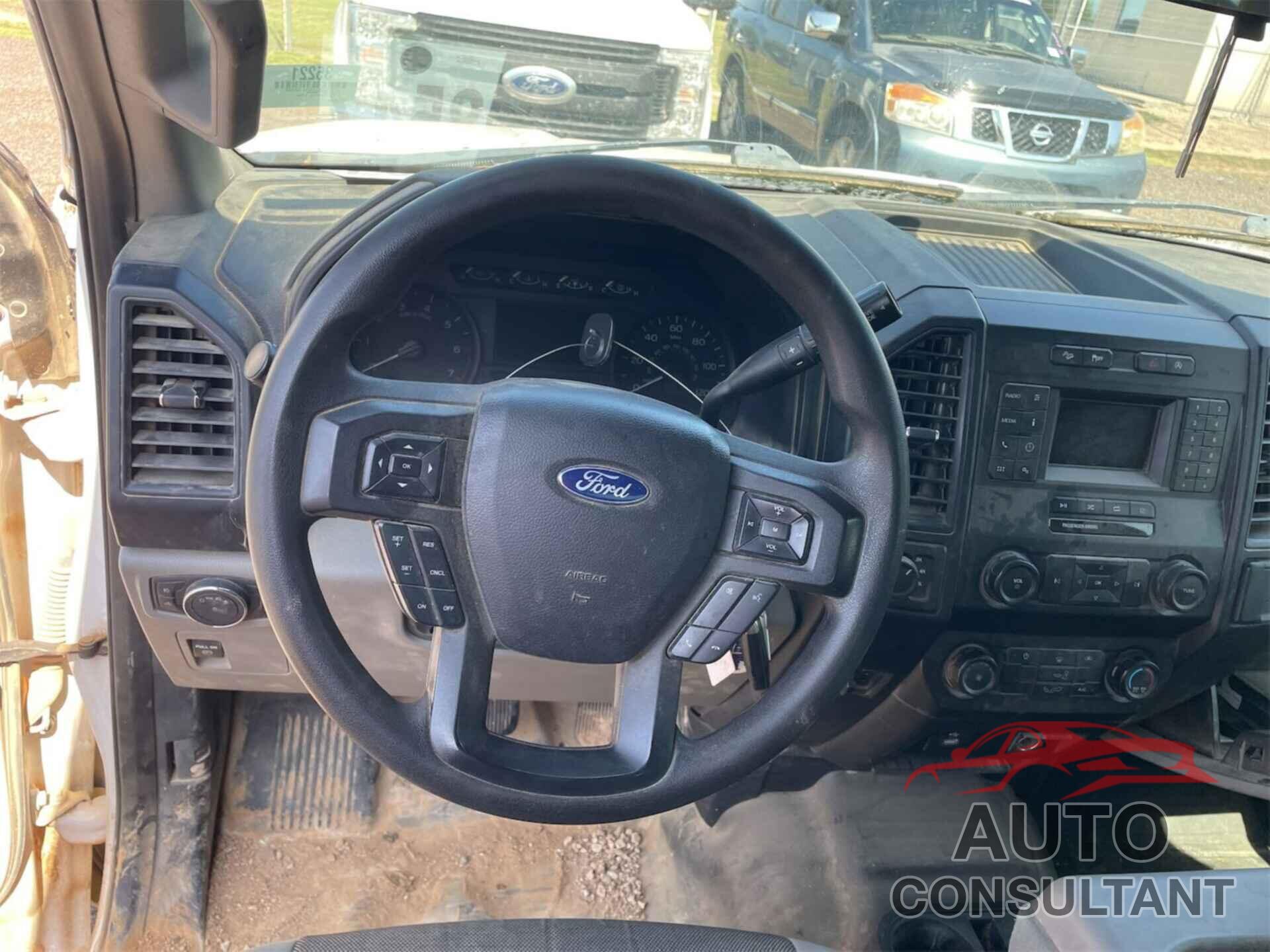 FORD F150 2019 - 1FTFX1E55KKF04504