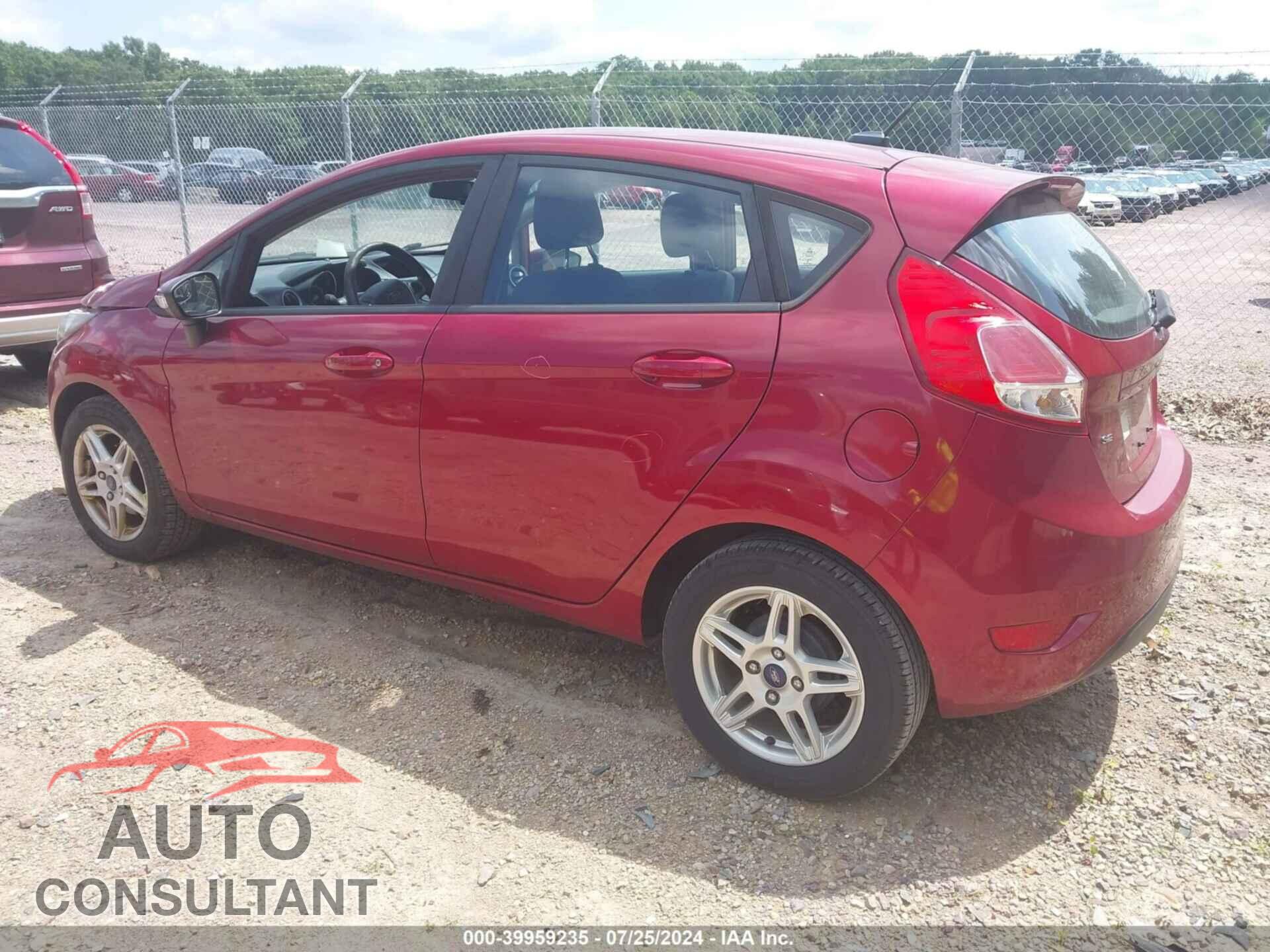 FORD FIESTA 2017 - 3FADP4EJ8HM157327