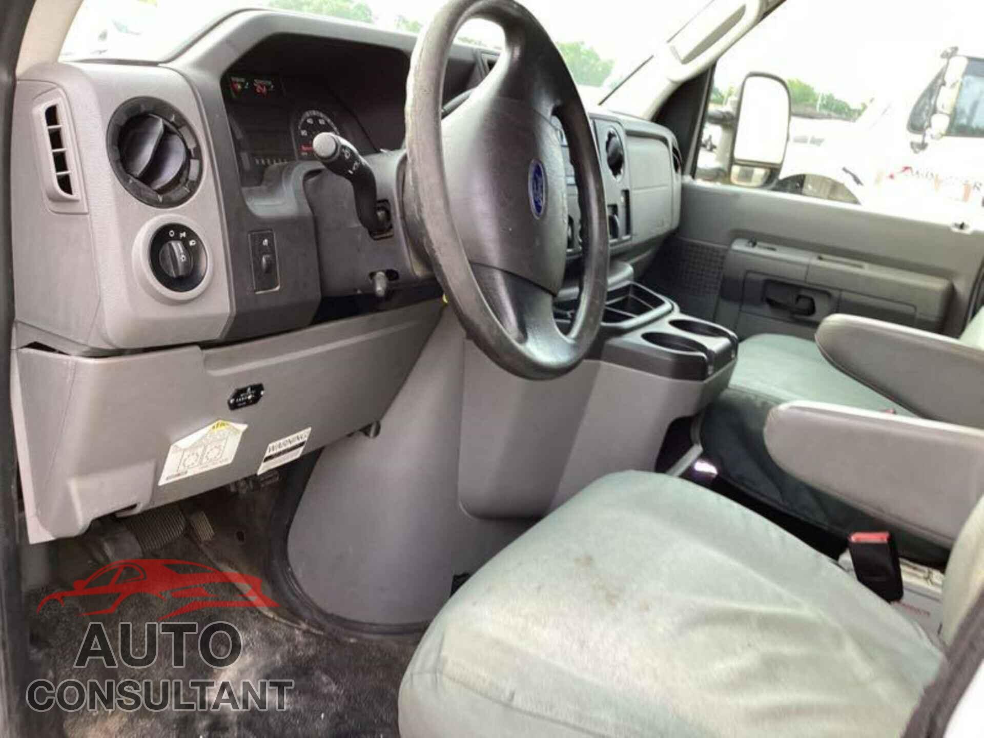 FORD E-450 CUTAWAY 2017 - 1FDXE4FSXHDC68652