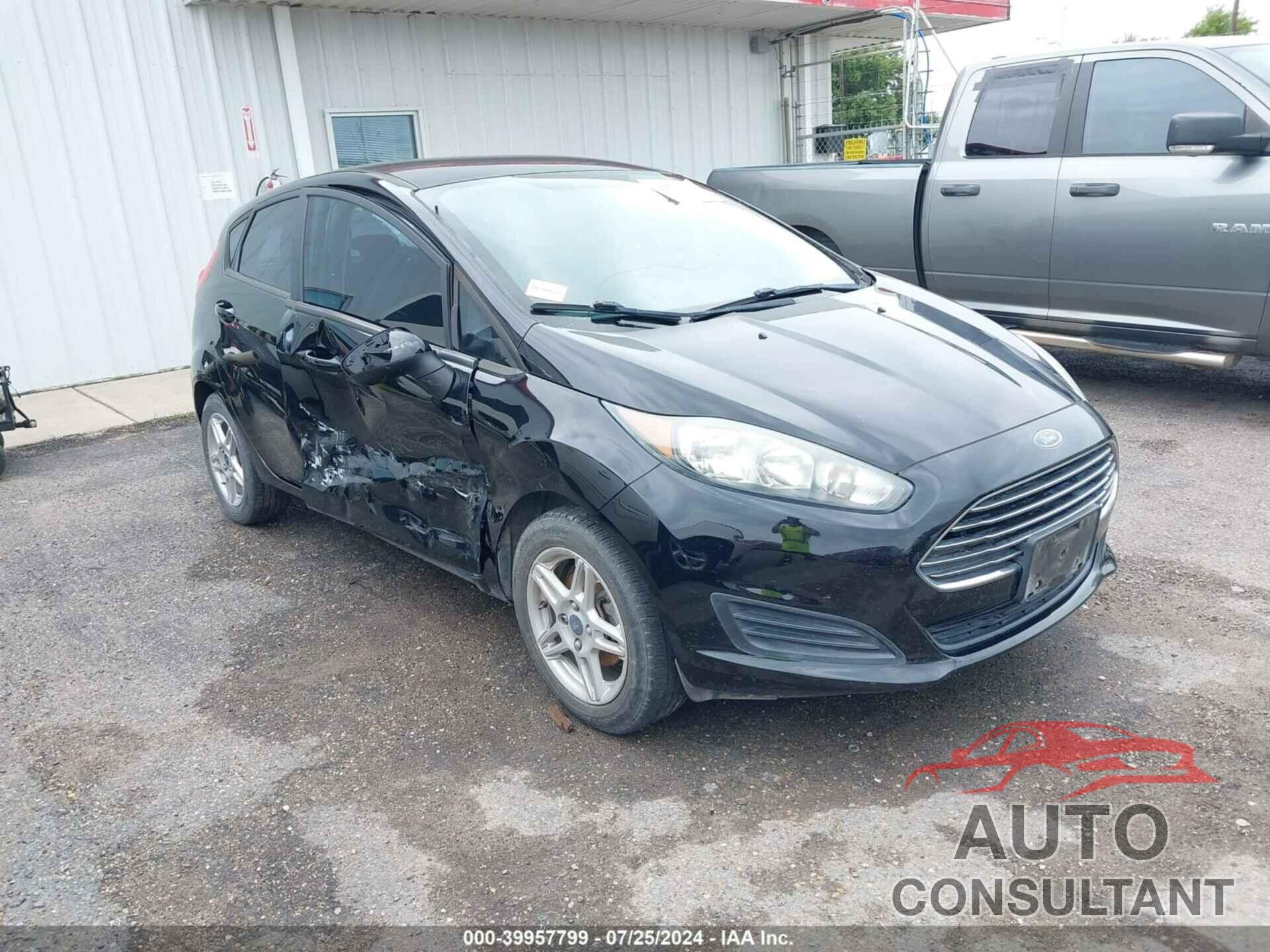 FORD FIESTA 2018 - 3FADP4EJXJM106305