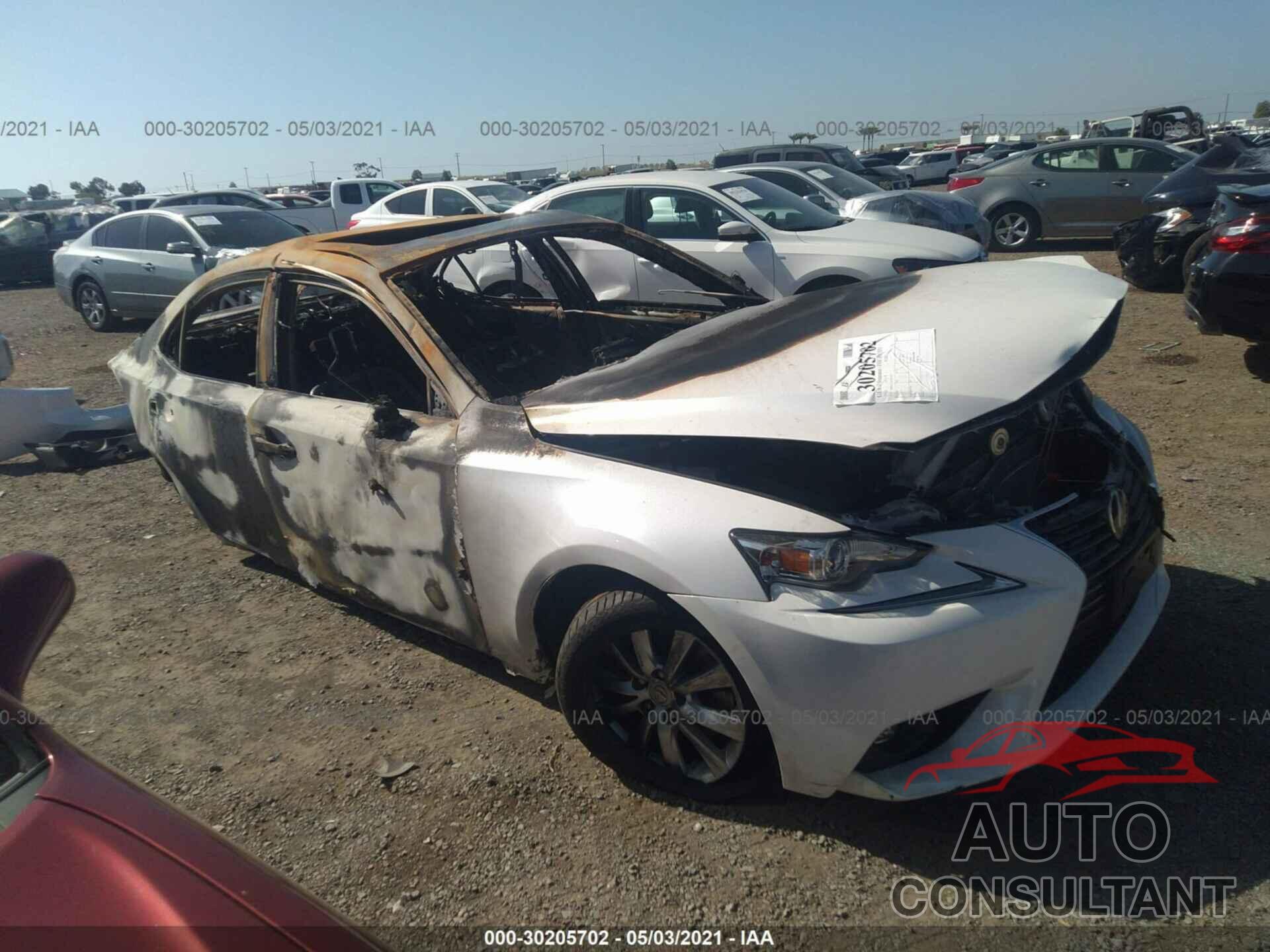 LEXUS IS 200T 2016 - JTHBA1D20G5037827