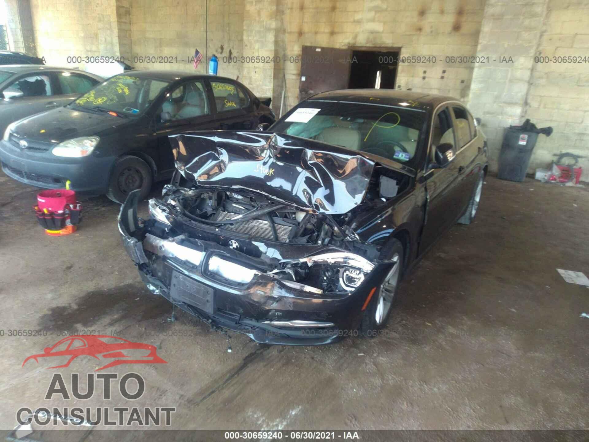 BMW 3 SERIES 2016 - WBA8E3G51GNU02272