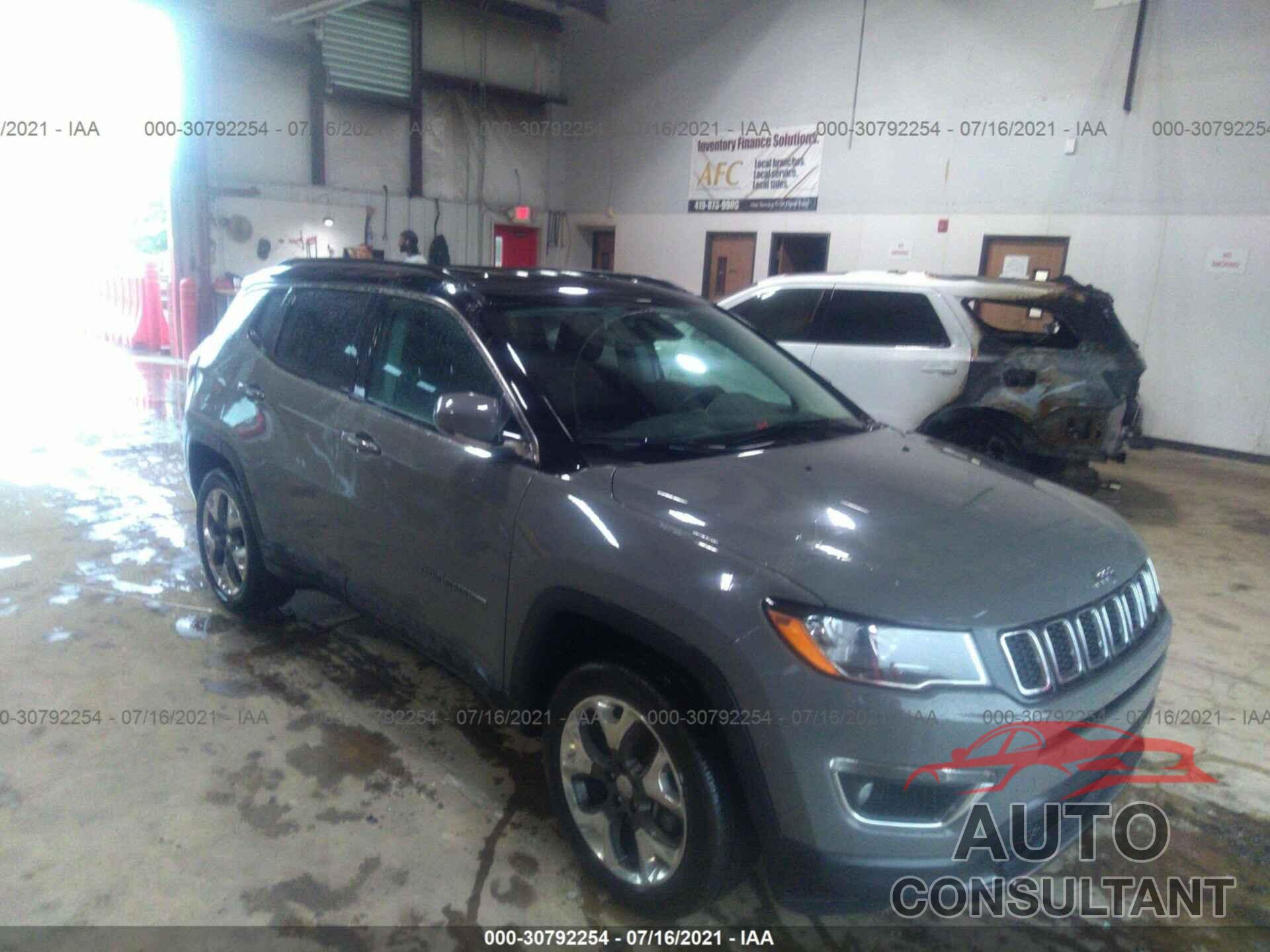 JEEP COMPASS 2019 - 3C4NJDCBXKT828568