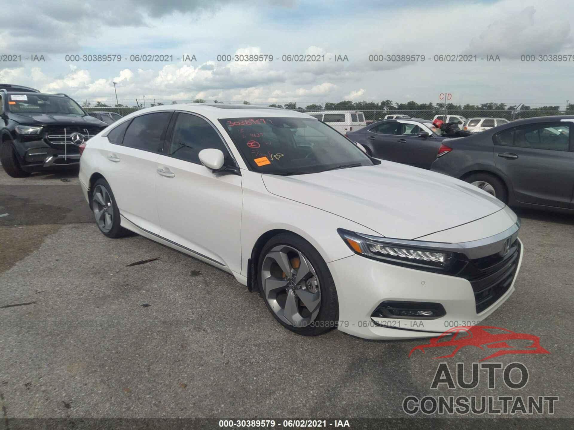 HONDA ACCORD SEDAN 2018 - 1HGCV1F94JA108368
