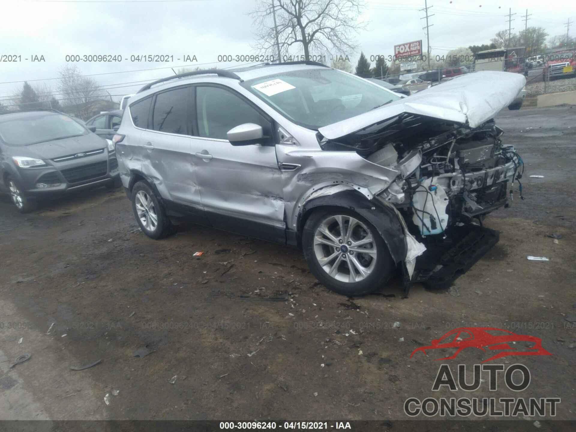 FORD ESCAPE 2018 - 1FMCU9HD1JUB08937